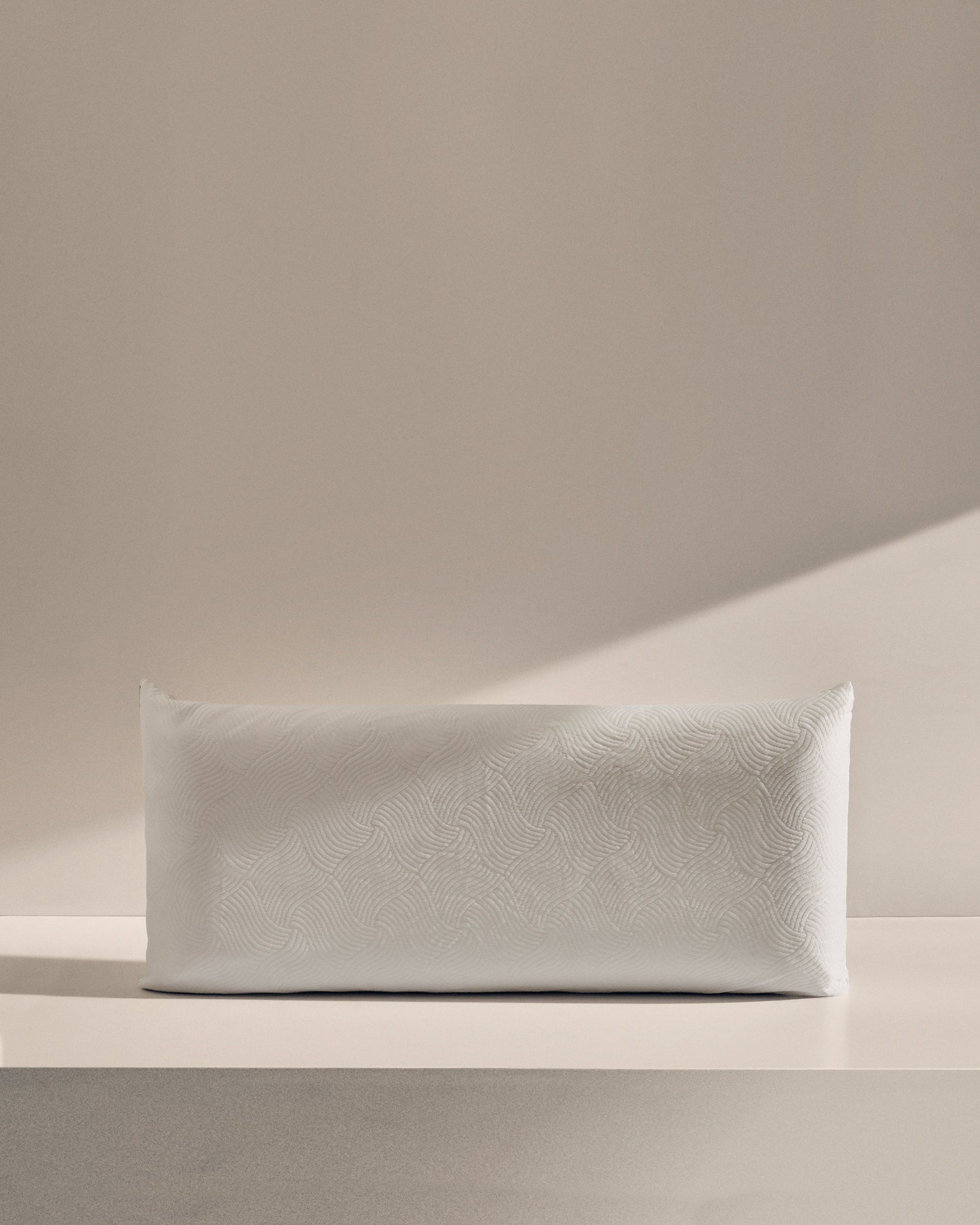 Sasa Viscoelastic Pillow 33 x 80 cm - Lifestyle