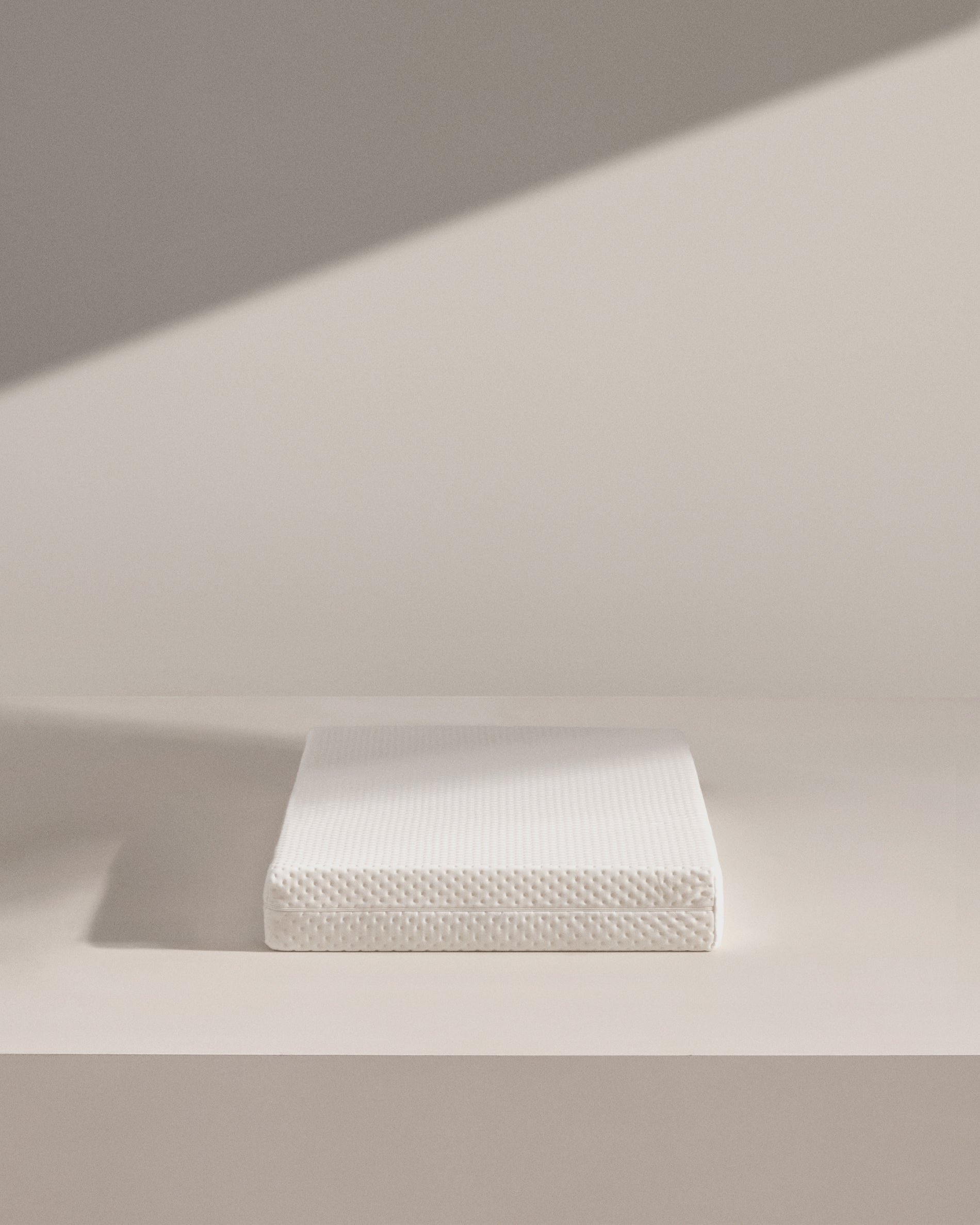 Valery Adaptive Foam mattress 60 x 120 cm - Lifestyle