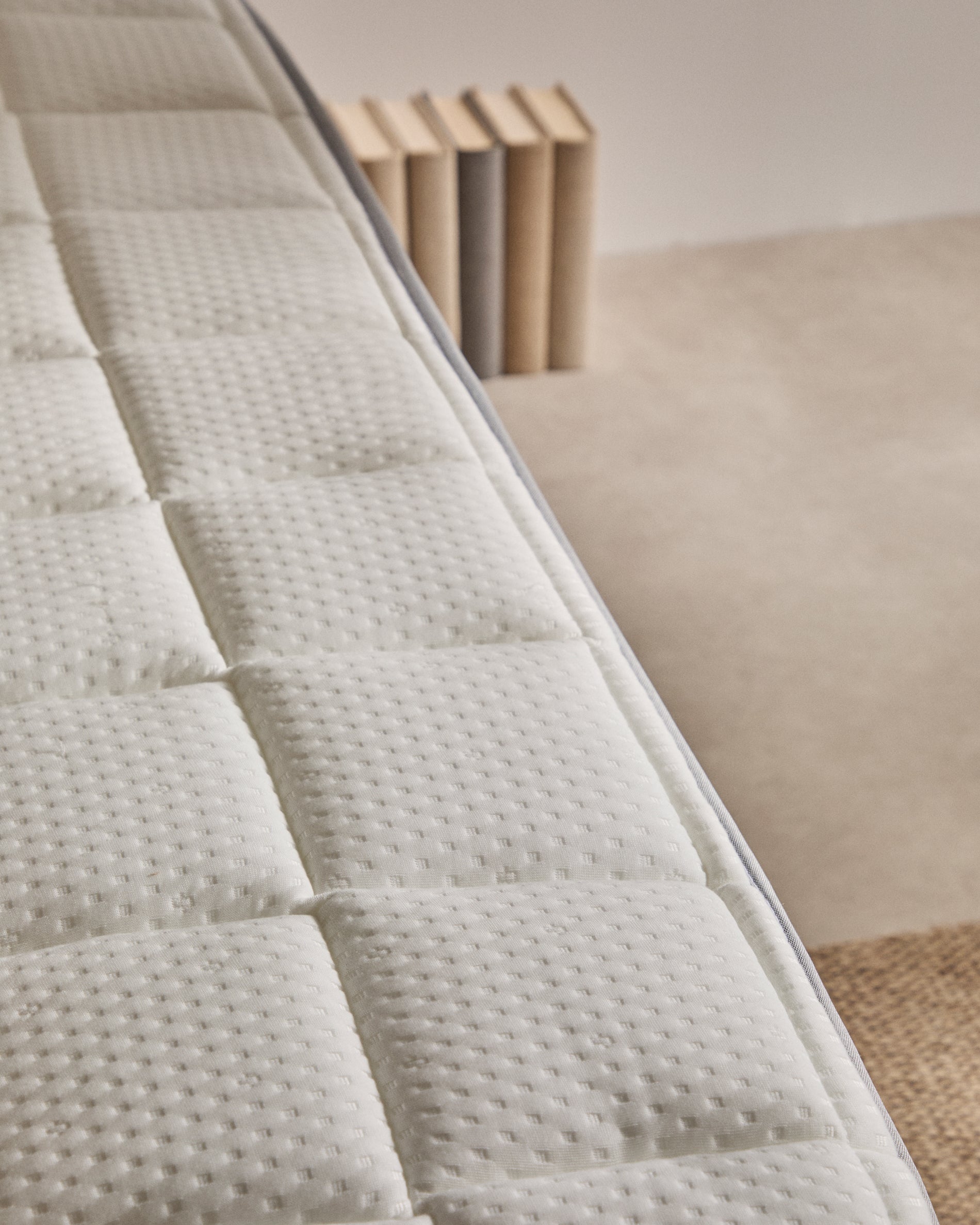 Freya mattress topper 135 x 190 cm - Lifestyle