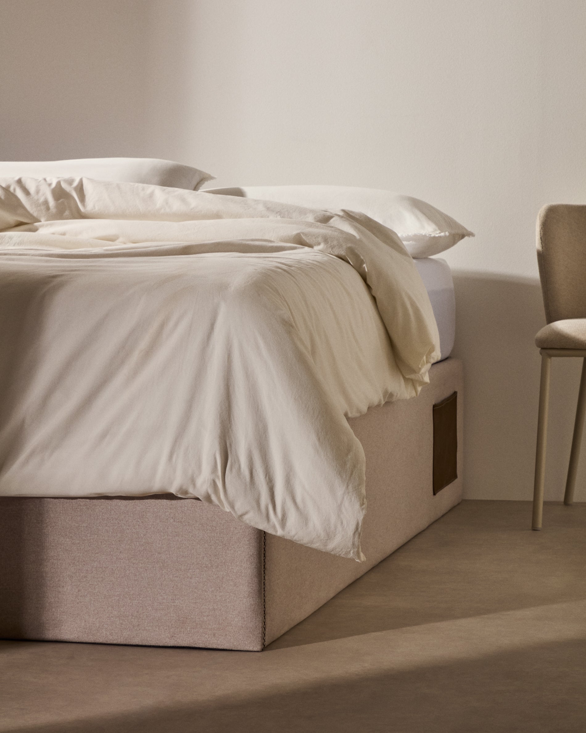 Matters ottoman bed base in beige for a 140 x 190 cm mattress - Lifestyle