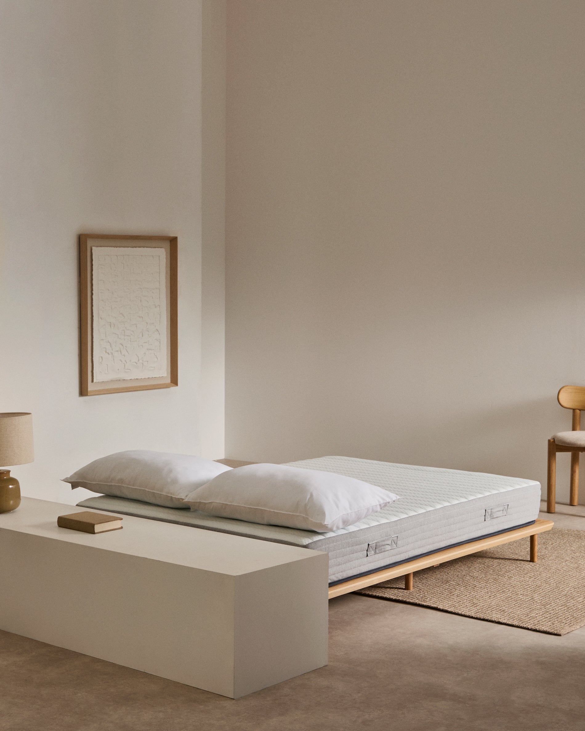 Juno mattress with pocket springs 160 x 200 cm - Lifestyle
