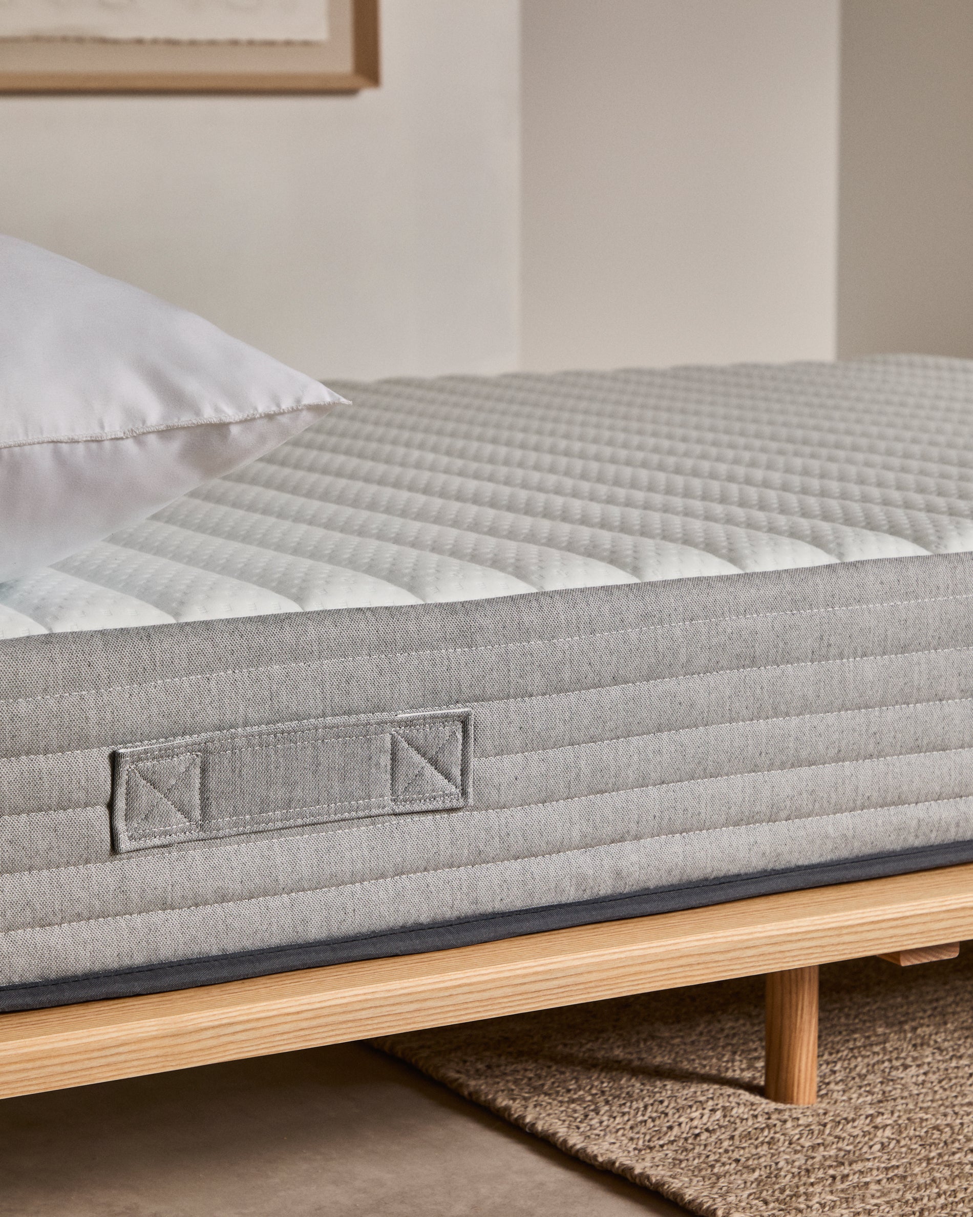 Juno mattress with pocket springs 160 x 200 cm - Lifestyle