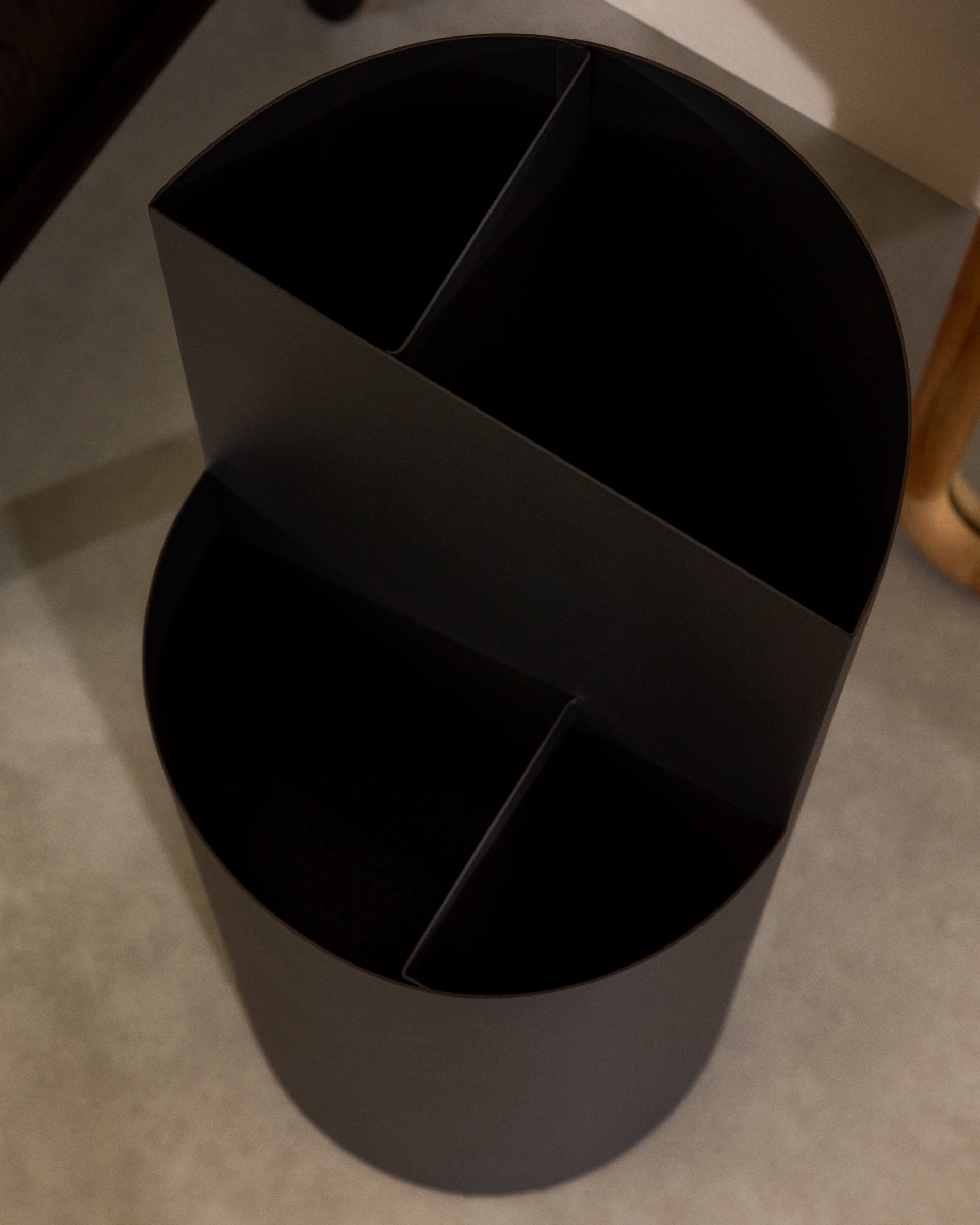 Atin grey metal small umbrella stand - Lifestyle