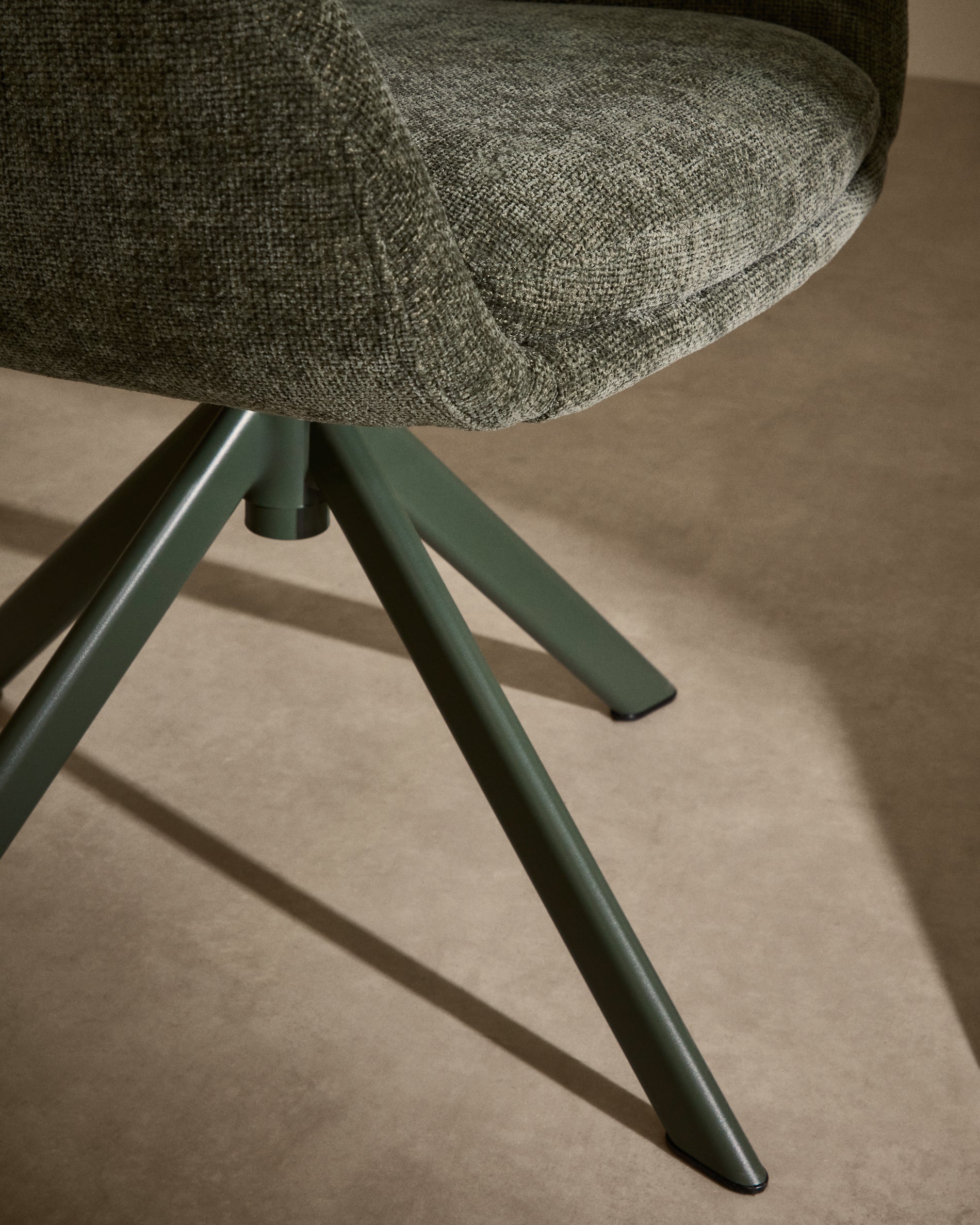 Lexa swivel chair in green chenille and steel legs in a green finish - Lifestyle