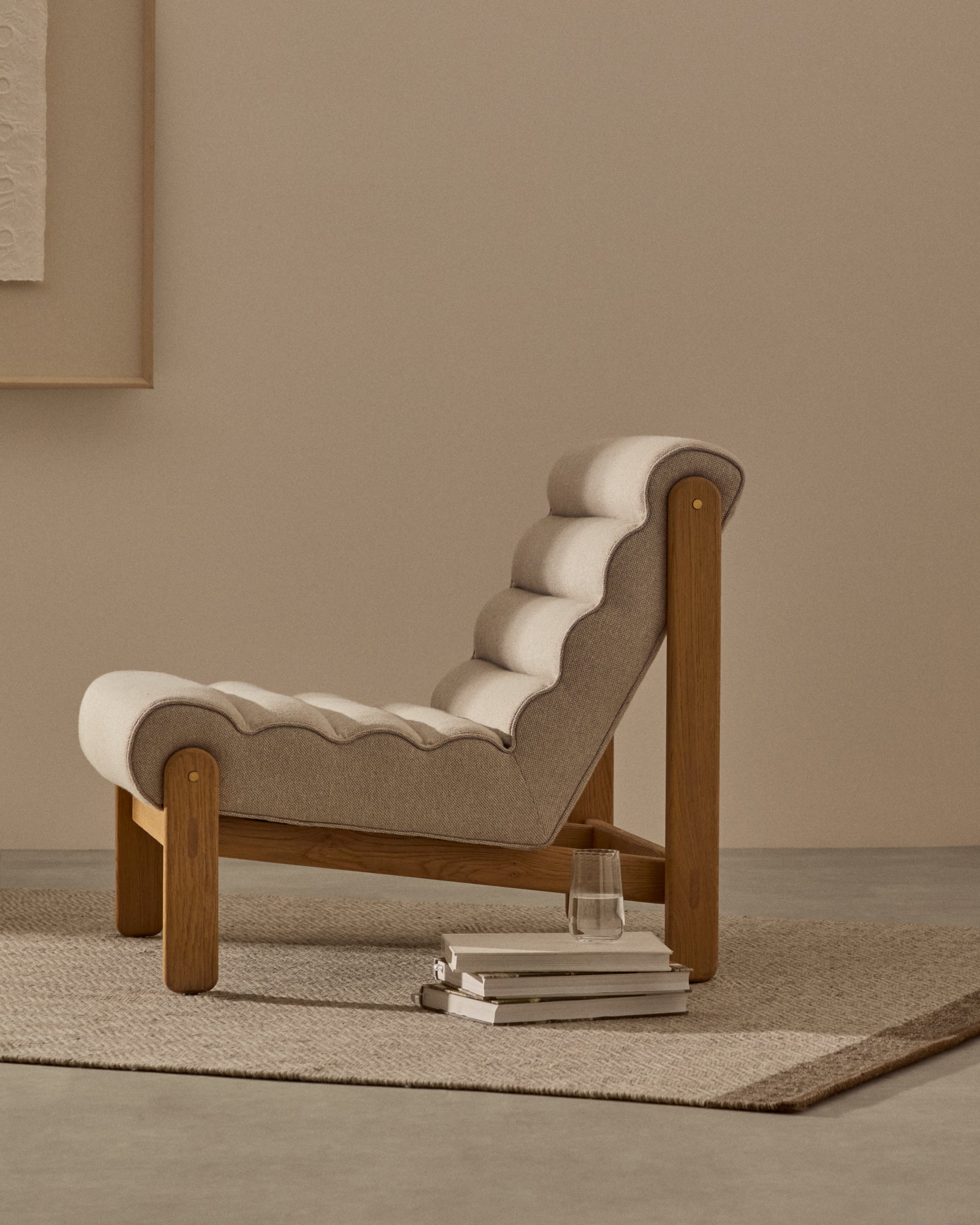 Magira beige armchair in solid oak wood with natural finish - Lifestyle
