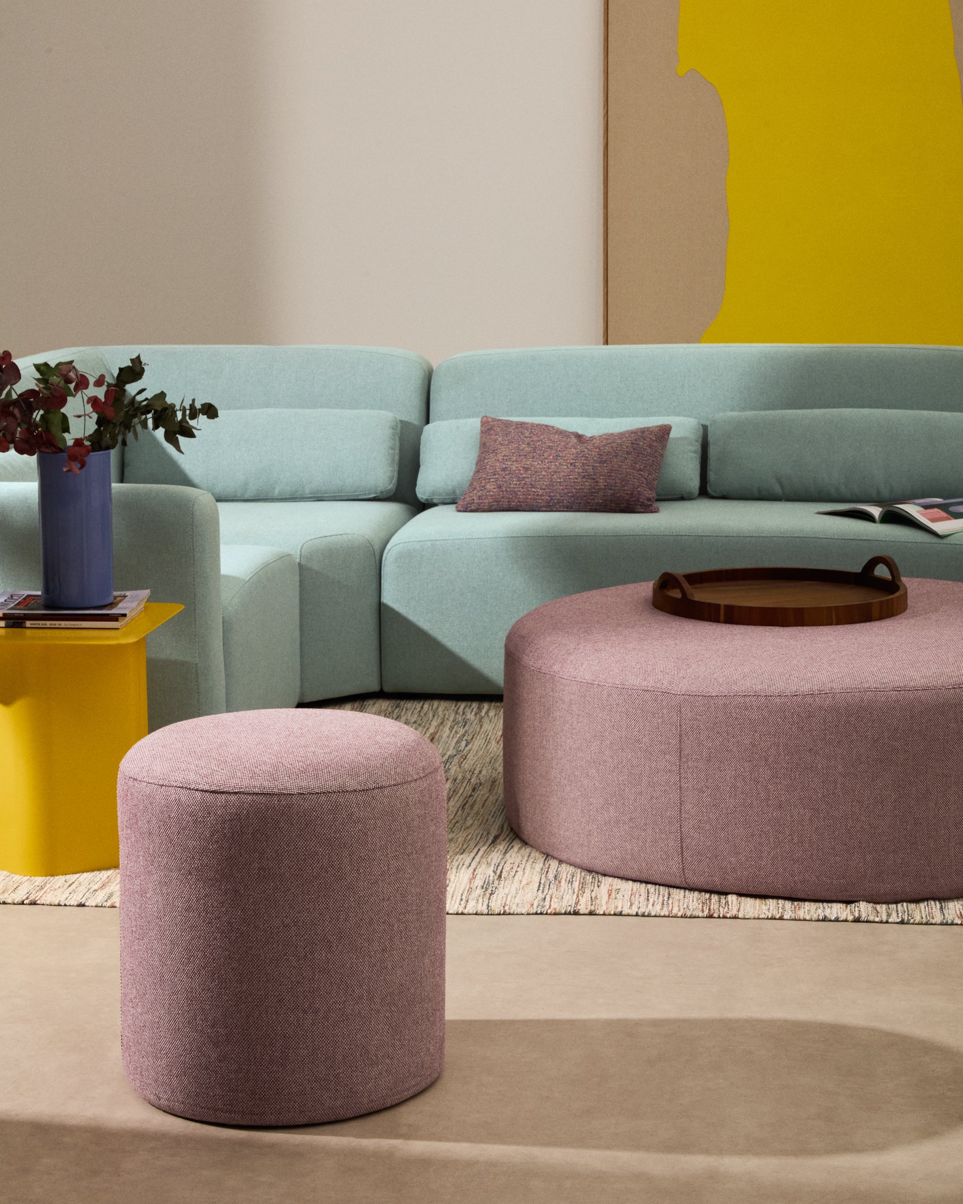 Kaeli purple footrest with removable cover Ø43cm - Lifestyle
