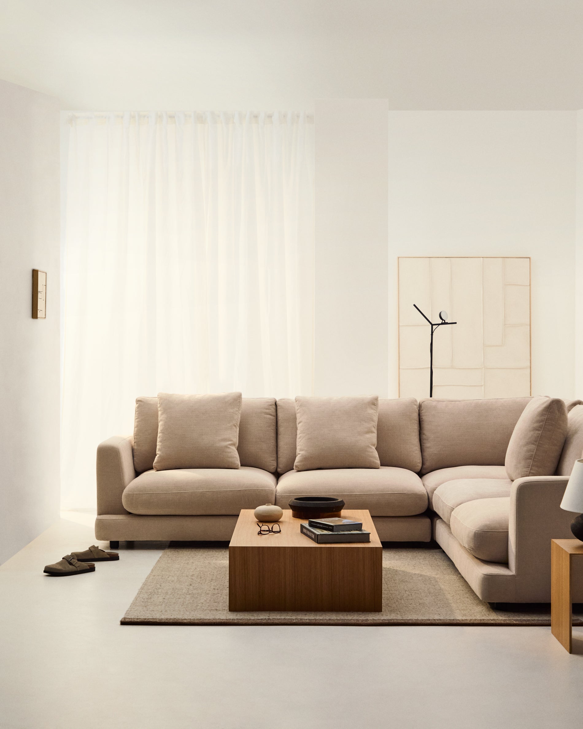 Gala 6-seater corner sofa in beige chenille FSC Mix Credit 300 x 300cm - Lifestyle