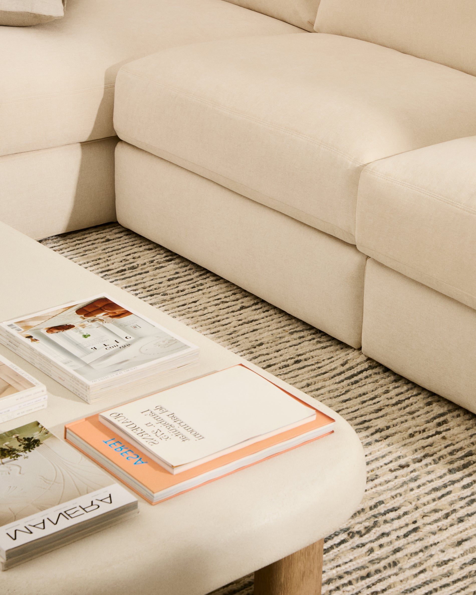 Alea ecru chenille 4-seater modular sofa with left chaise longue and removable cover 310cm - Lifestyle