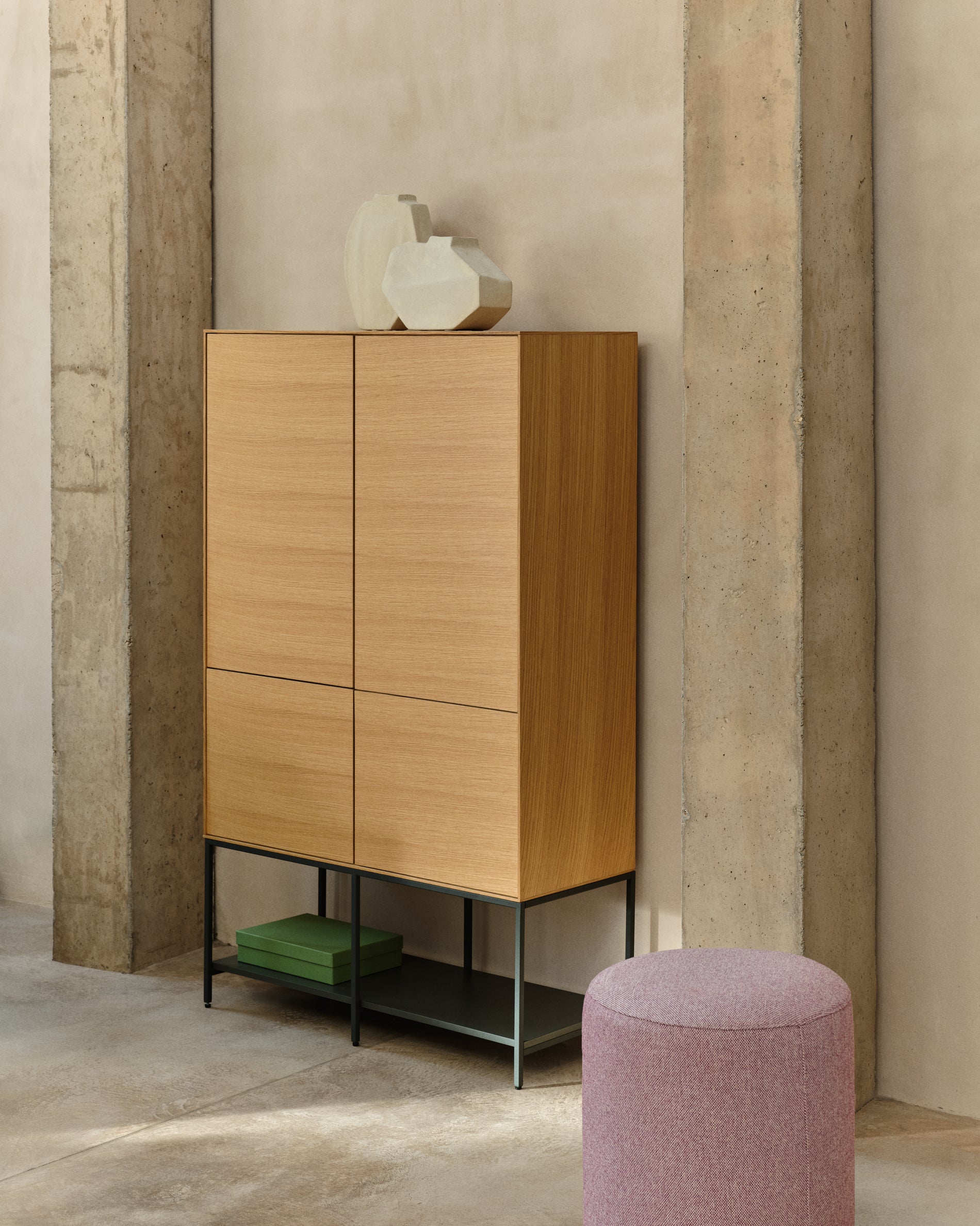 Vedrana 4 door tall sideboard in oak veneer with steel legs, 97.5 x 160 cm - Lifestyle