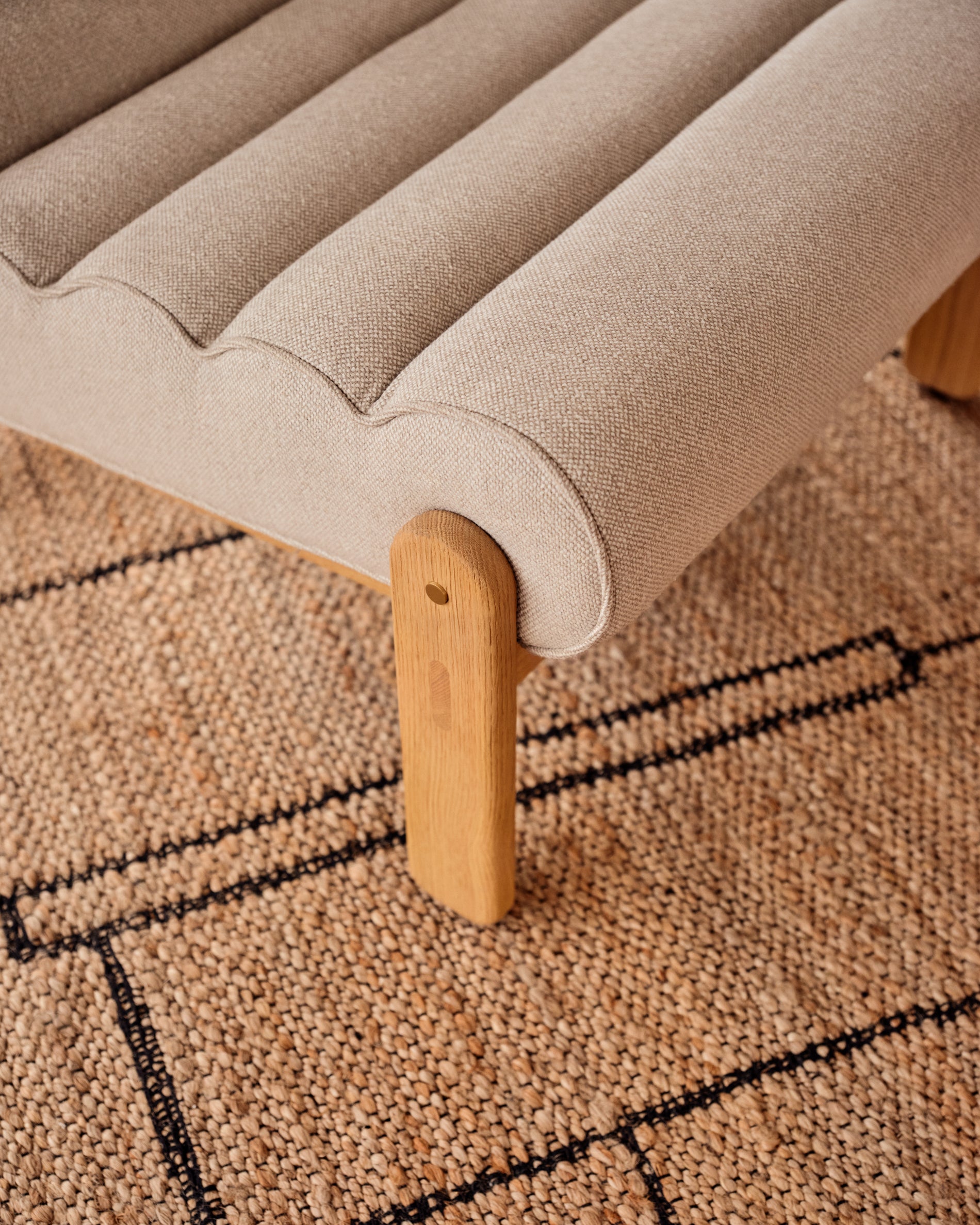 Magira beige armchair in solid oak wood with natural finish - Lifestyle