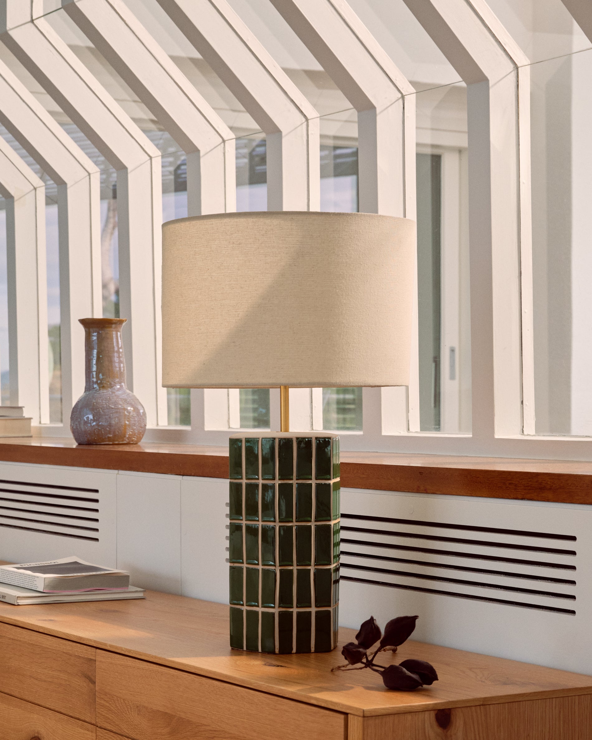 Rue green ceramic table lamp - Lifestyle