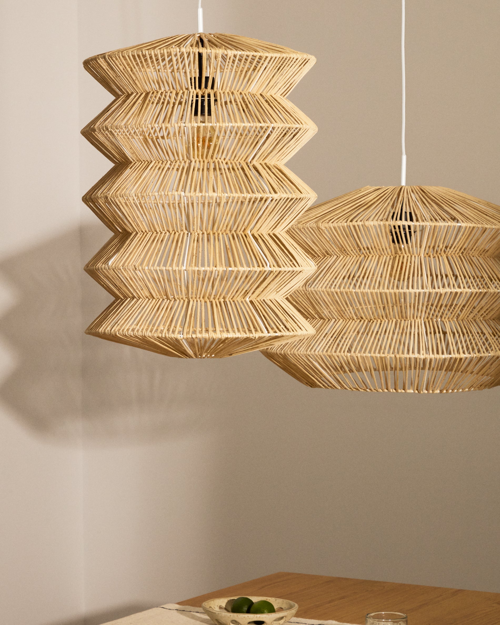 Dakit ceiling lamp shade in rattan with light finish 40 x 55cm - Lifestyle