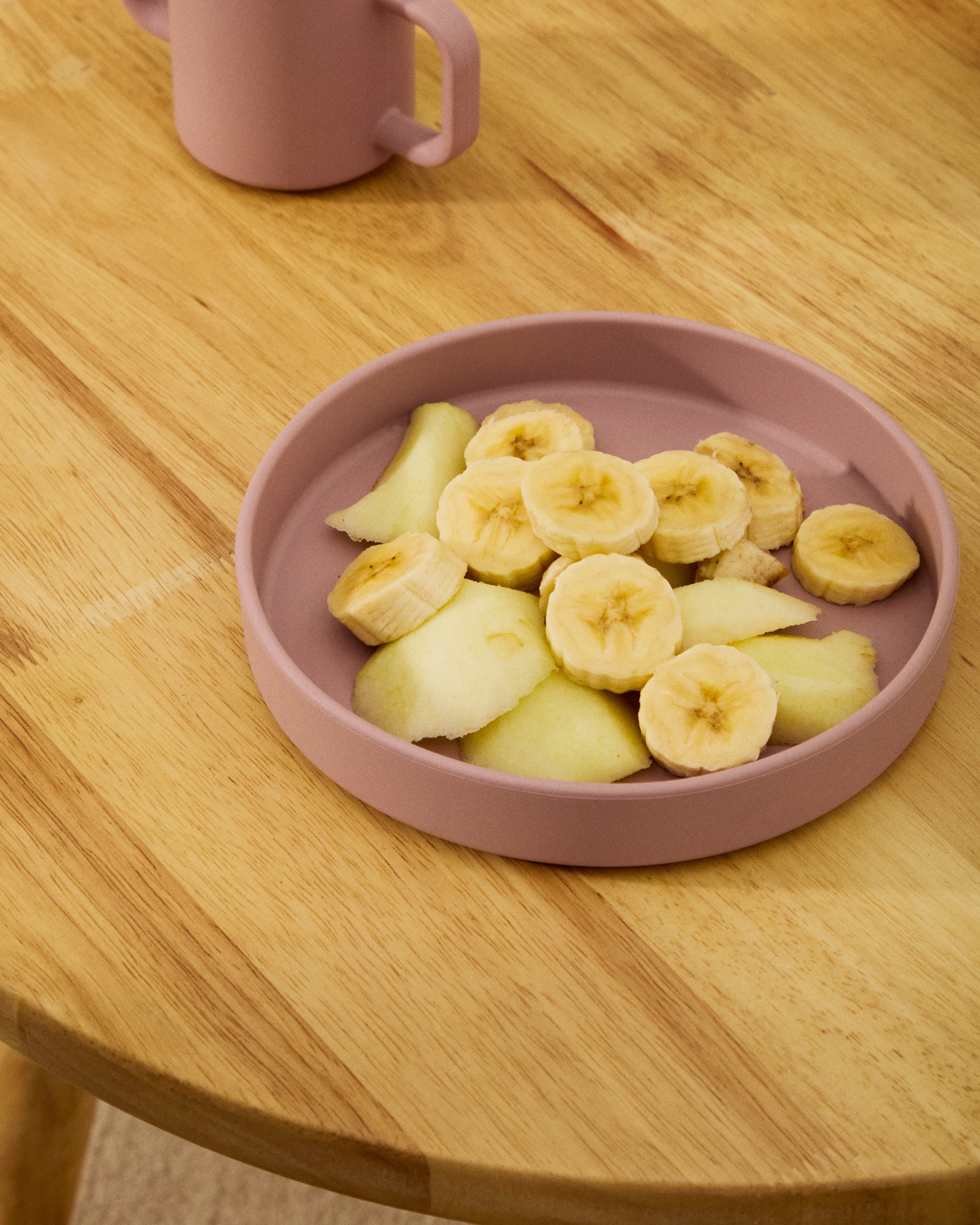 Lili plate and bowl set in pink silicone - Lifestyle