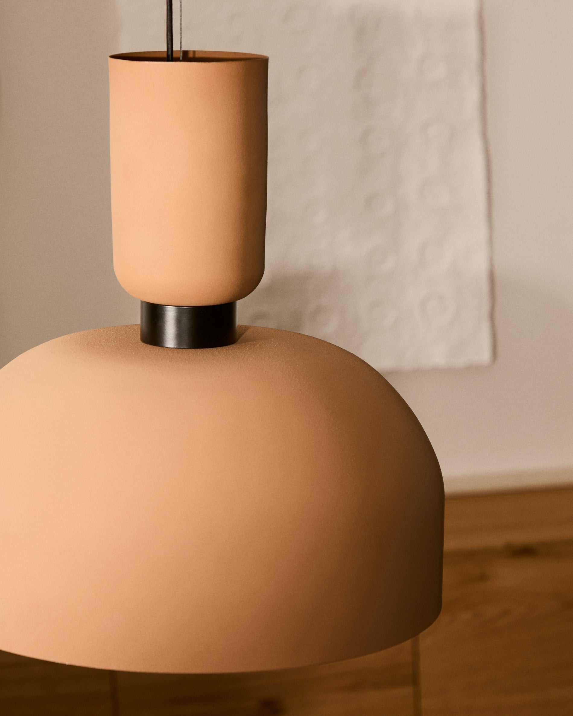 Nibla ceiling lamp in terracotta-effect metal Ø40cm - Lifestyle