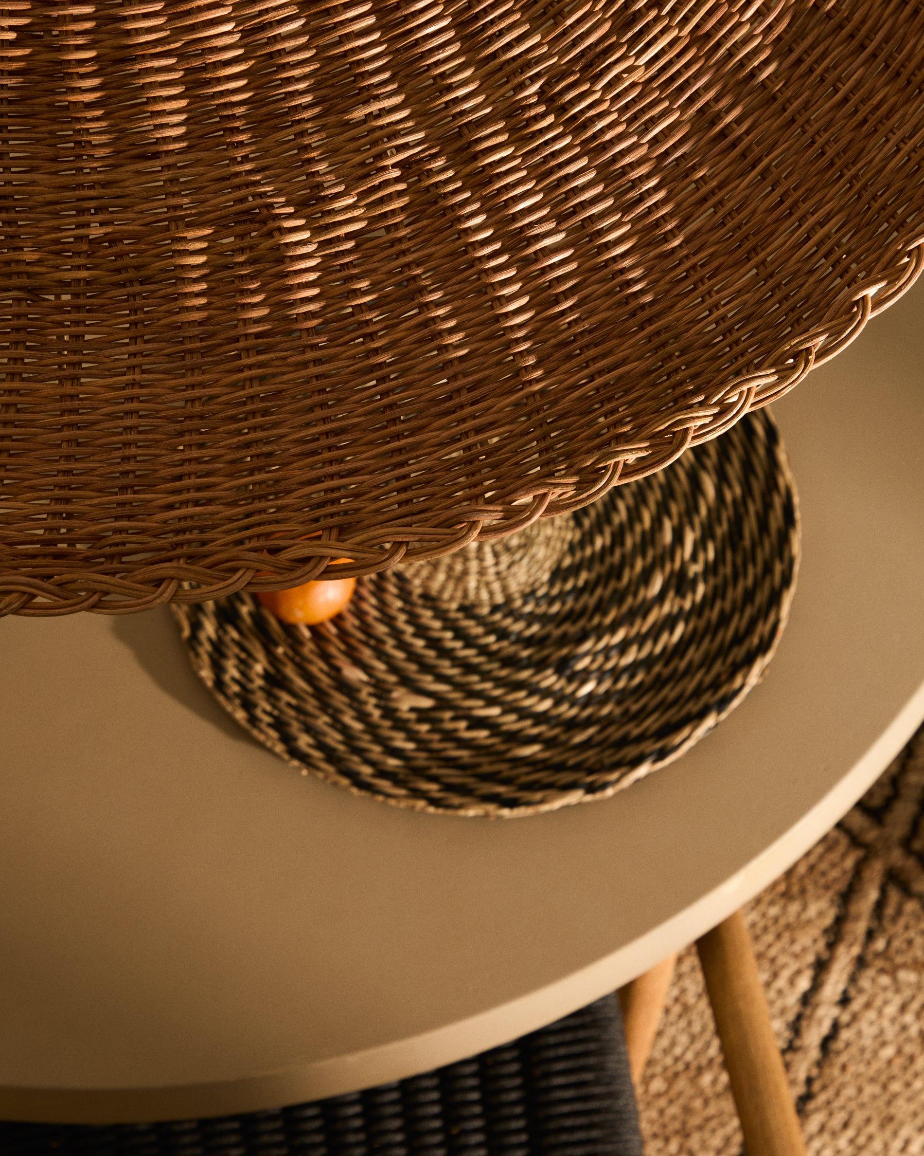 Bladia rattan ceiling lamp shade with natural finish Ø70cm - Lifestyle