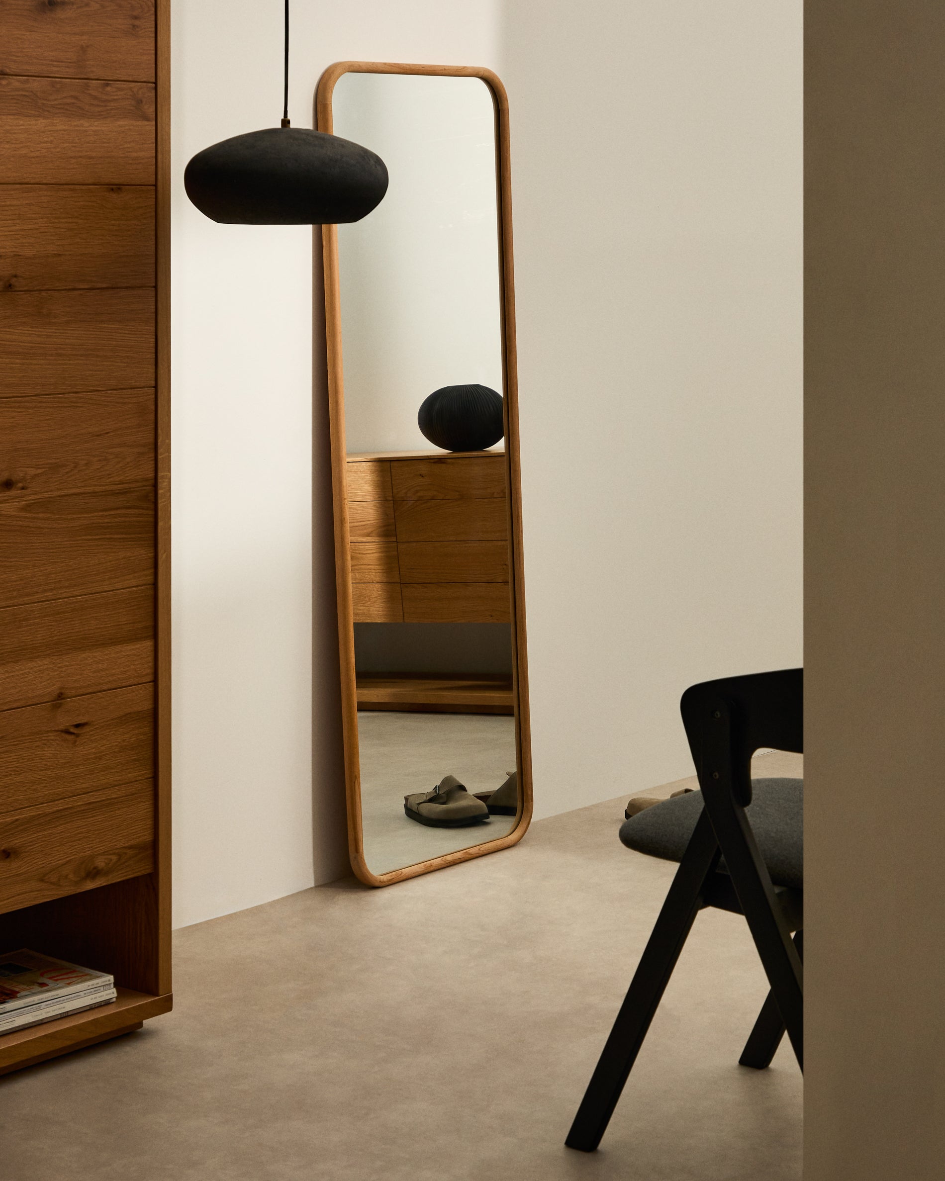 Milsa teak wood mirror 54 x 154cm FSC 100% - Lifestyle