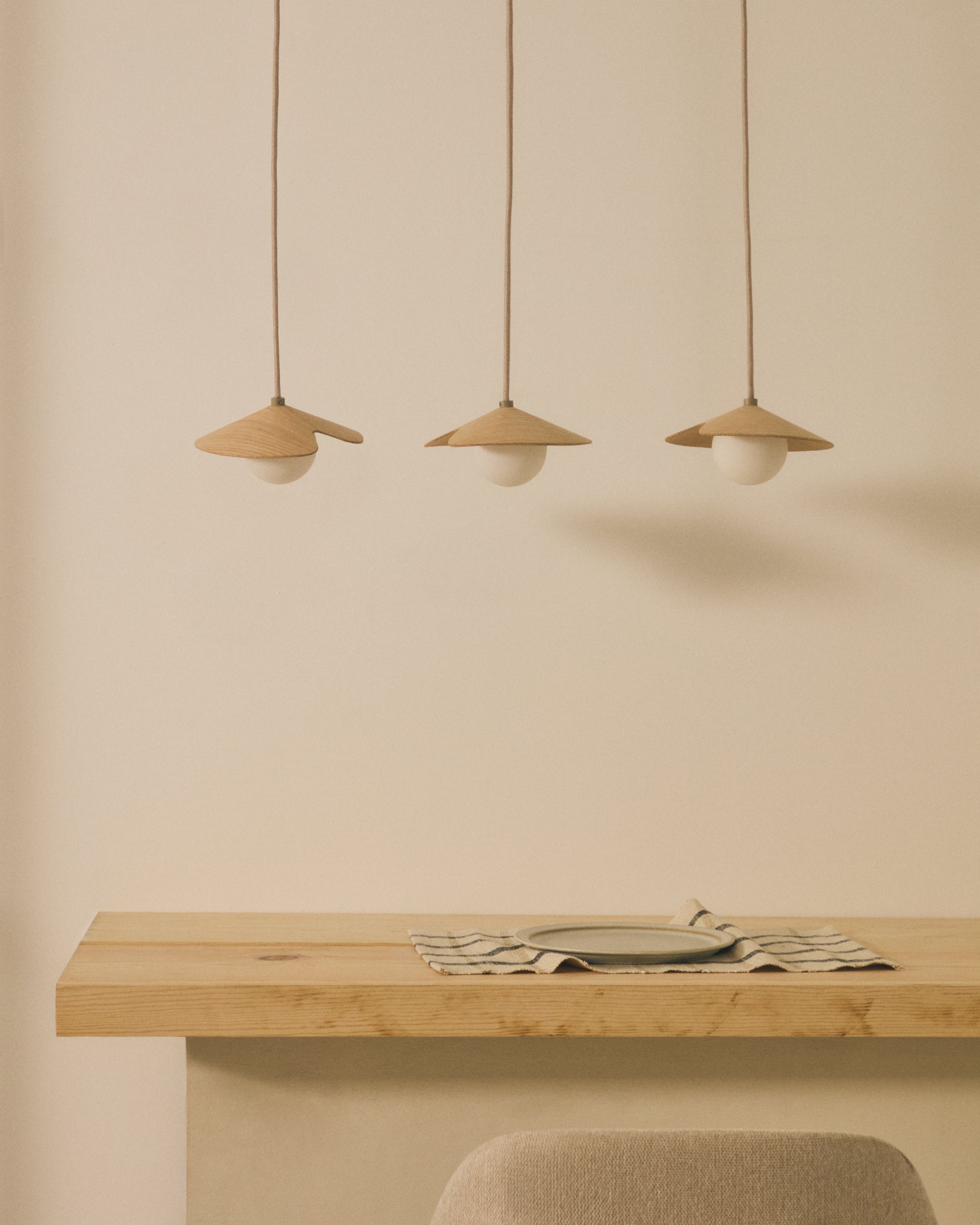 Wilara oak veneer ceiling lamp with 3 white smoked glass balls - Lifestyle