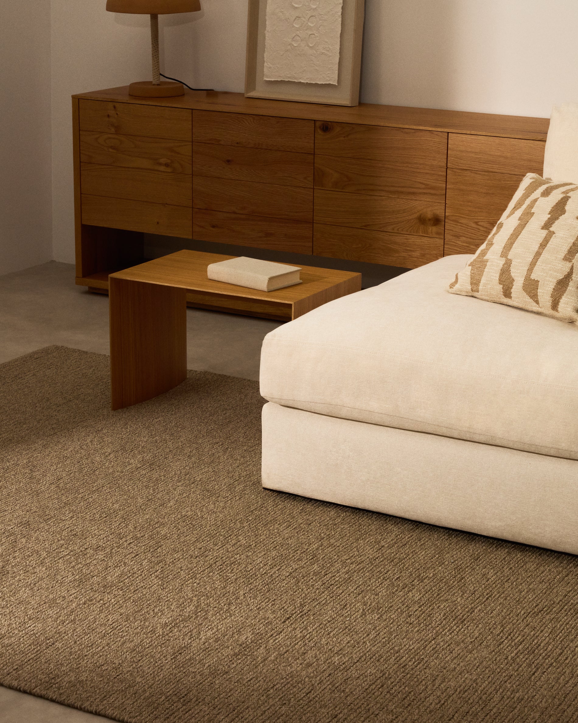 Galinda taupe rug made of synthetic fibres, 160 x 230 cm - Lifestyle