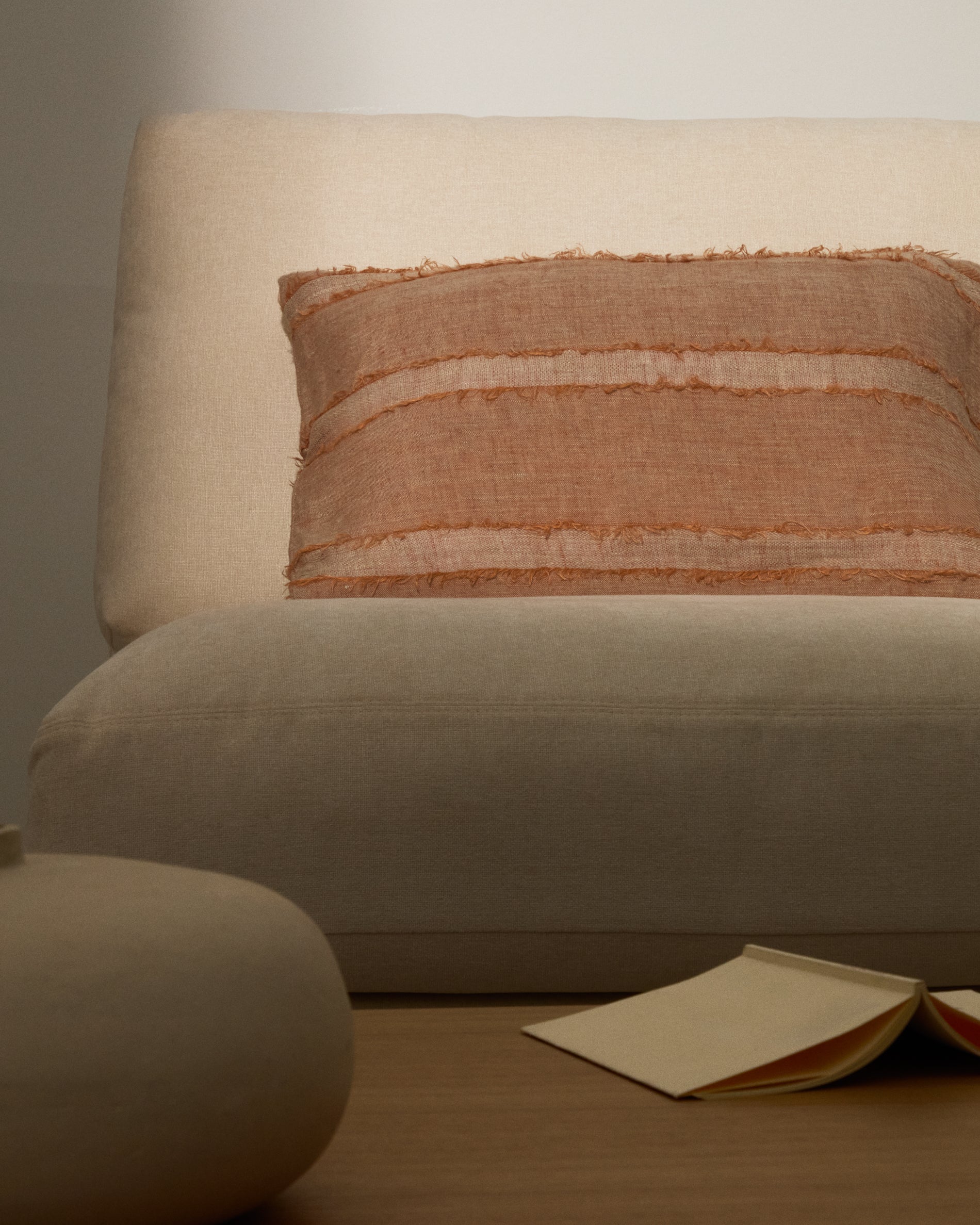 Neris terracotta 100% linen cushion cover 40 x 60cm - Lifestyle