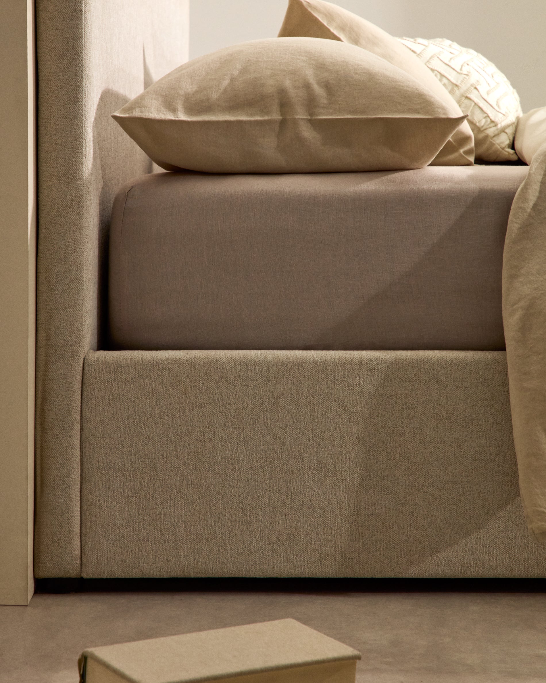Nahiri beige chenille bed with storage base for 150 x 200cm mattress - Lifestyle