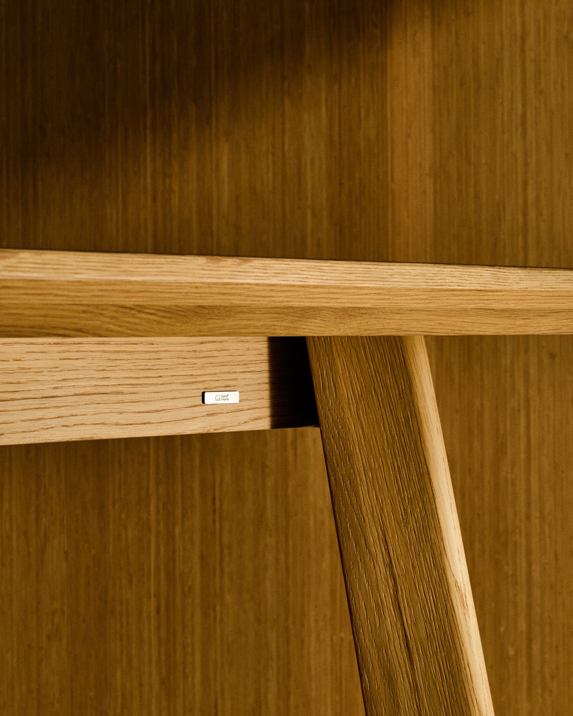 Idun table made of veneer and solid oak wood with natural tone finish FSC Mix Credit 220x100cm - Lifestyle