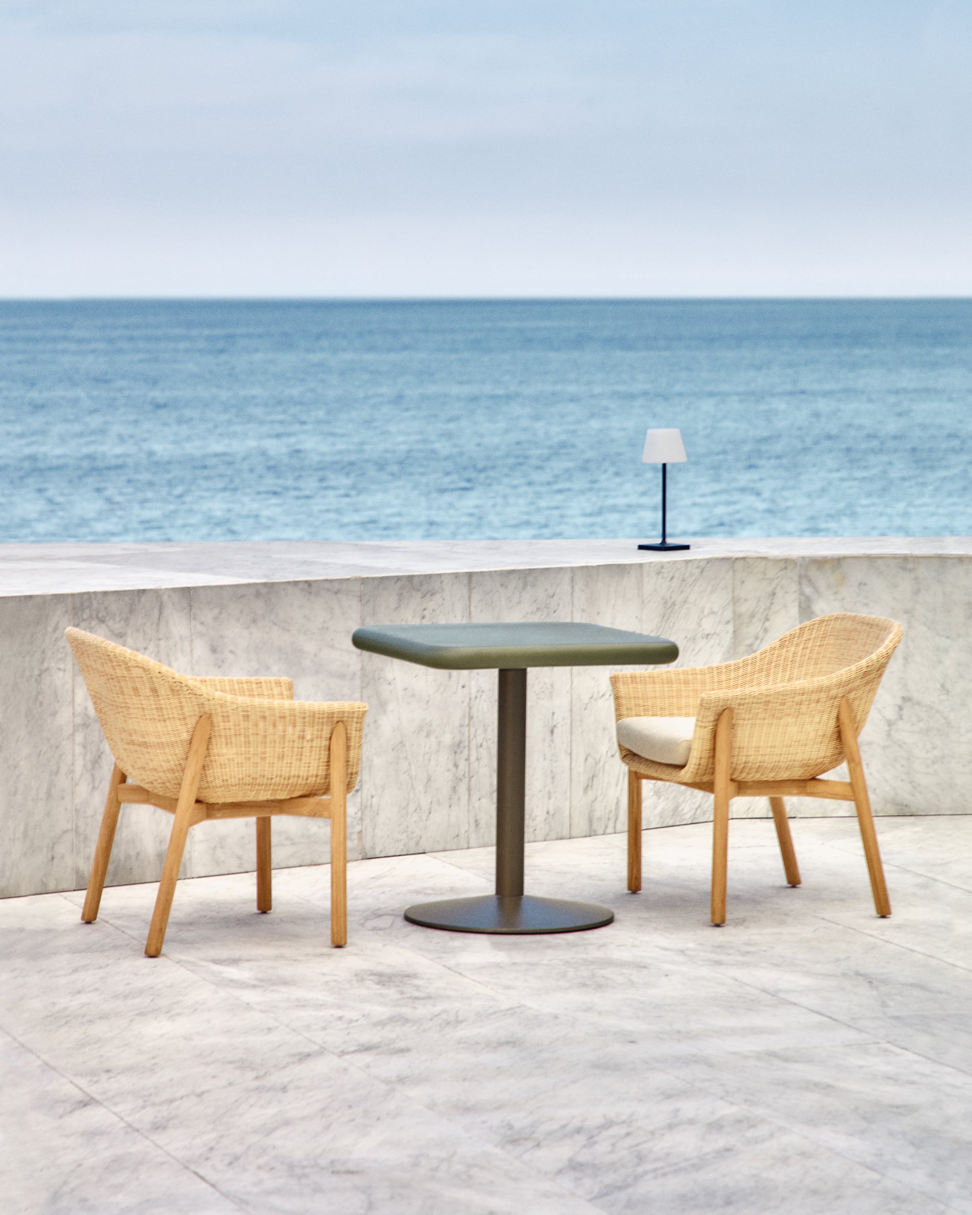 Esilda outdoor table with green cement top 70x70cm and green steel base Ø55x72cm - Lifestyle