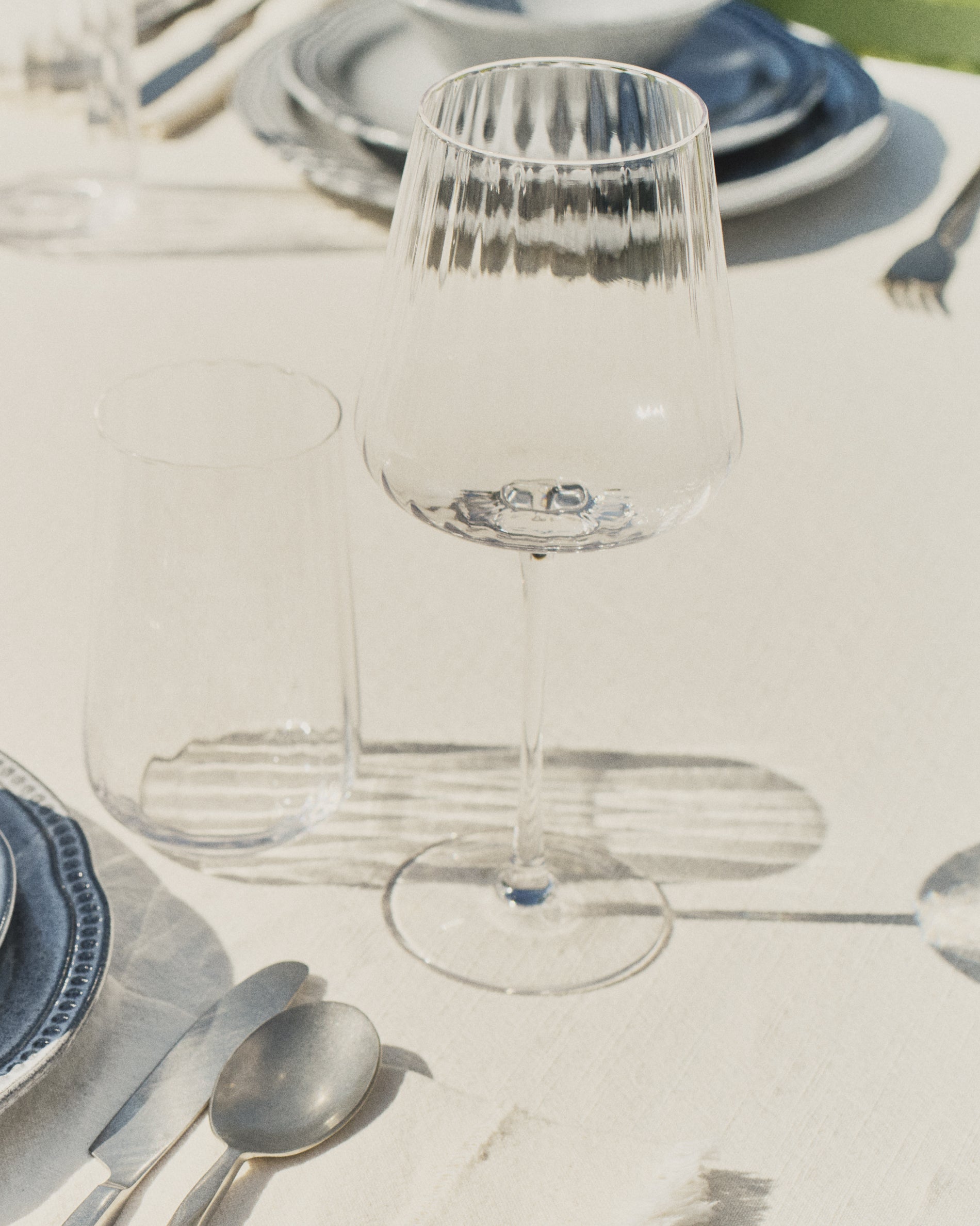Mimba transparent wine glass, 74 cl - Lifestyle