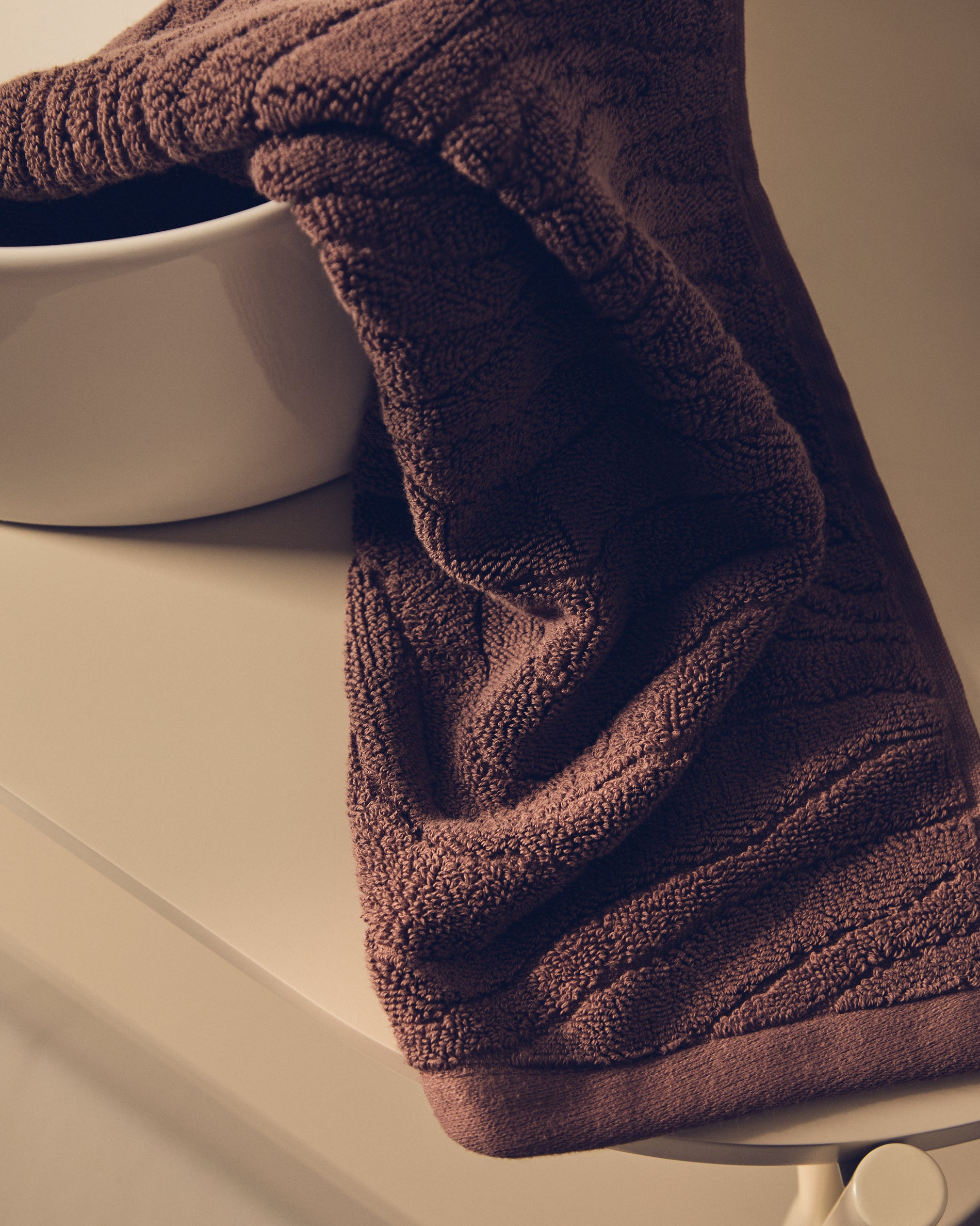 Dalira 100% cotton dark brown zebra jacquard face towel 30 x 50cm - Lifestyle
