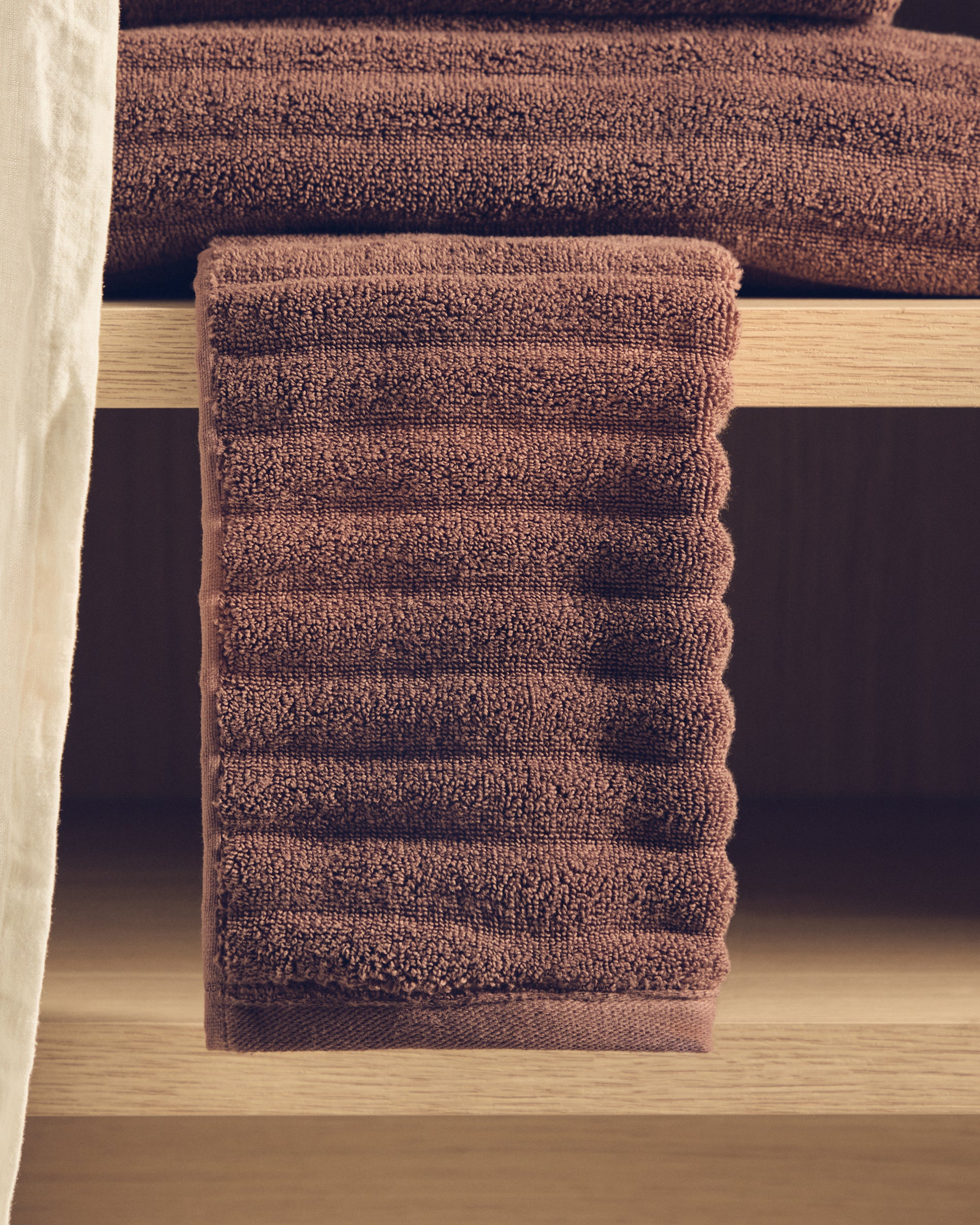 Navira 100% cotton dark brown face towel 30 x 50cm - Lifestyle