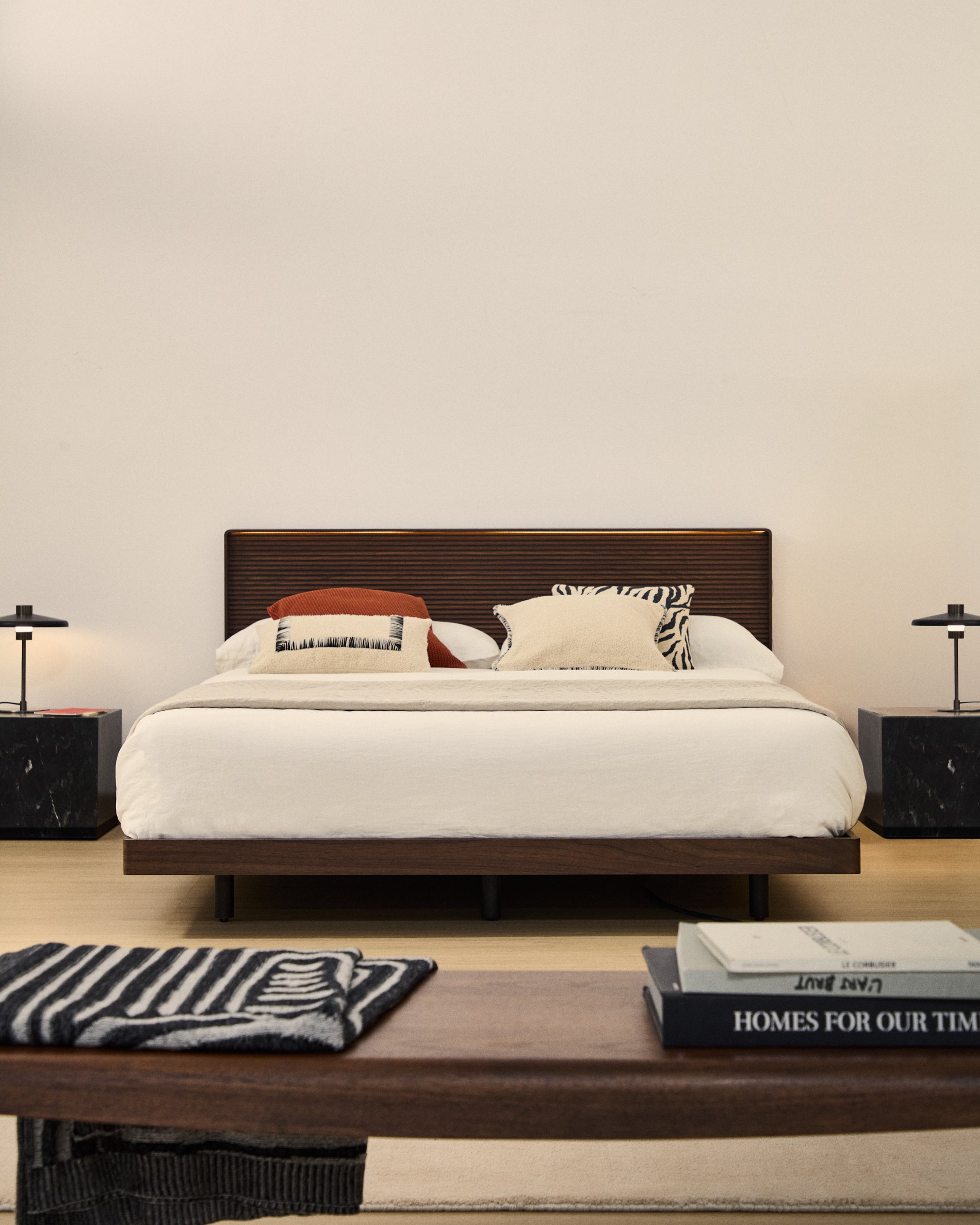 Norlen bed in walnut veneer with dark finish and LED light for 180 x 200 cm mattress FSC Mix Credit - Lifestyle