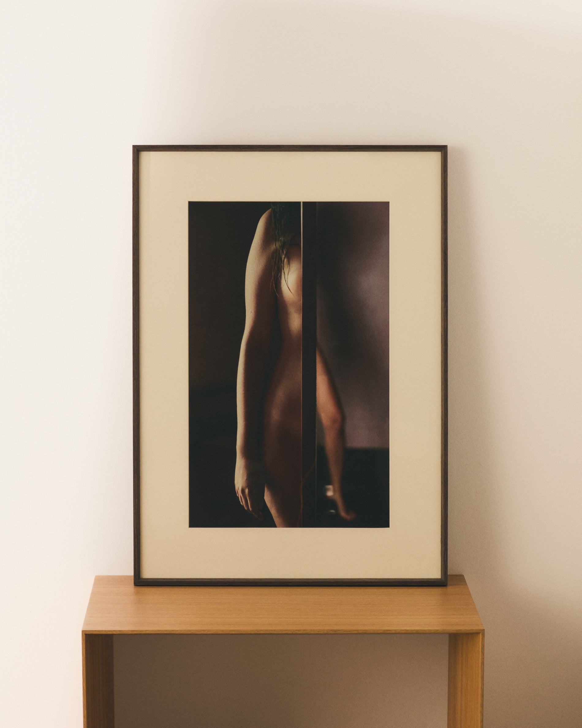Zavira picture with photograph of female body 50 x 70cm - Lifestyle