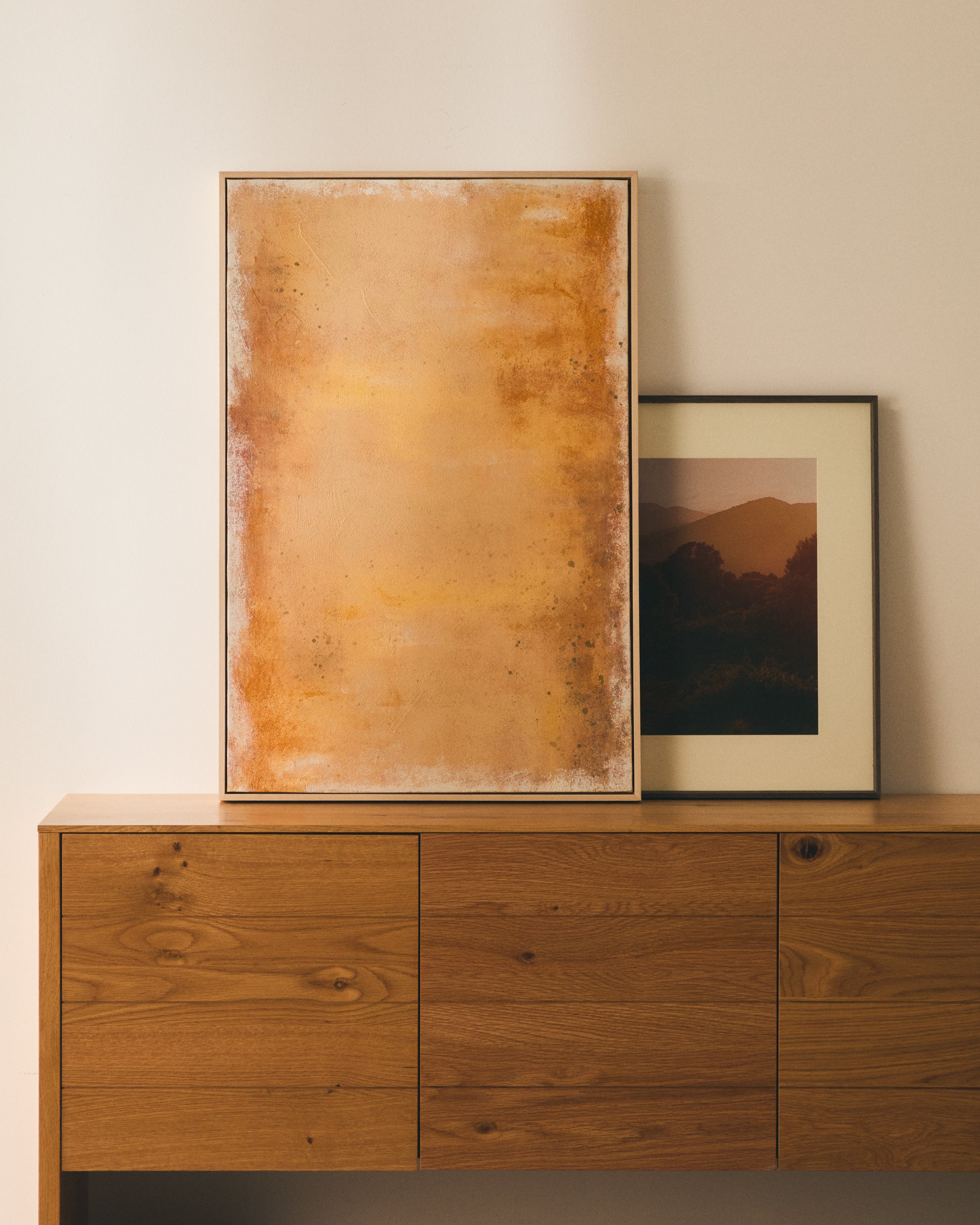 Selnar yellow abstract picture 60 x 90cm - Lifestyle