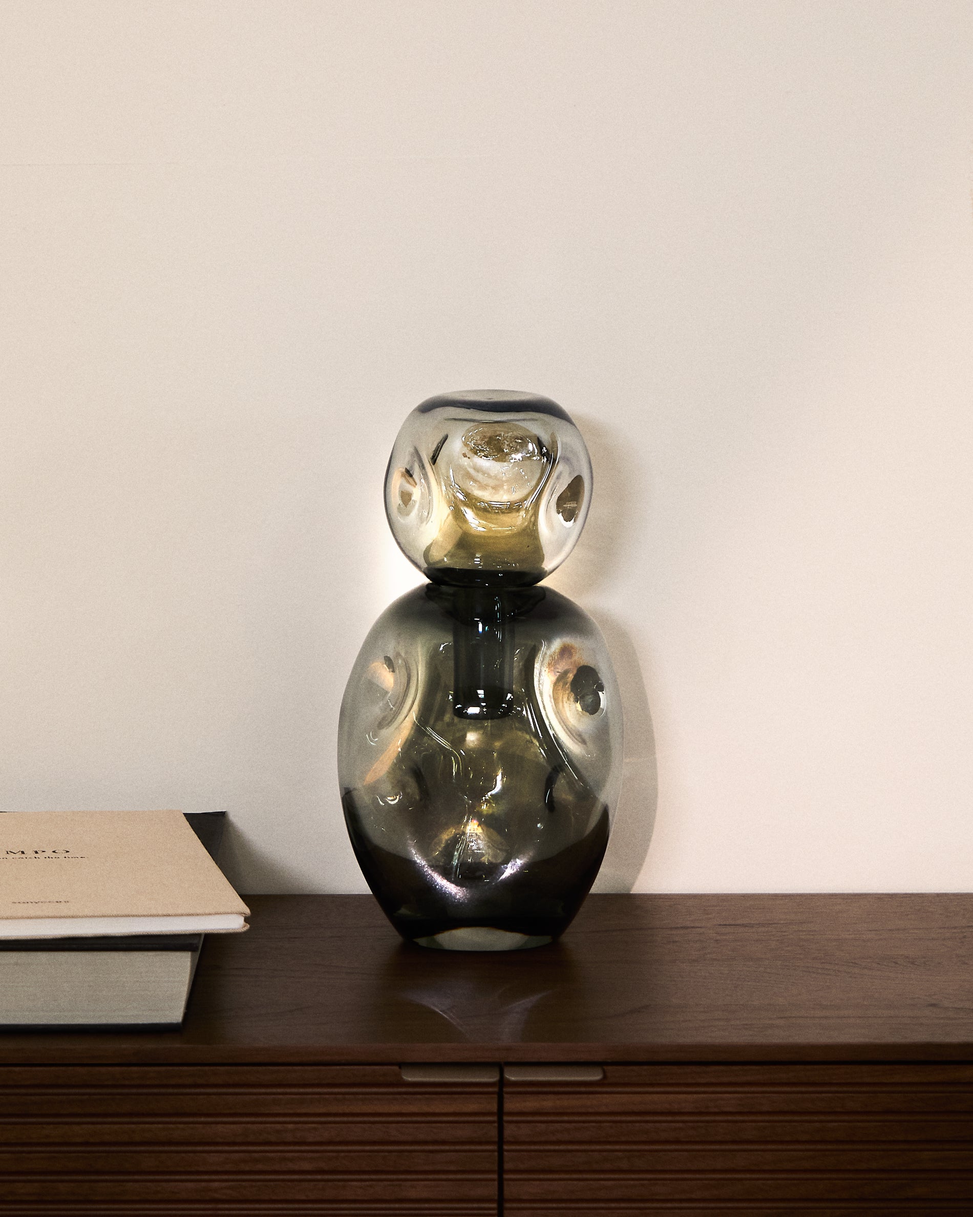 Olivet blue glass vase 32.5 cm - Lifestyle