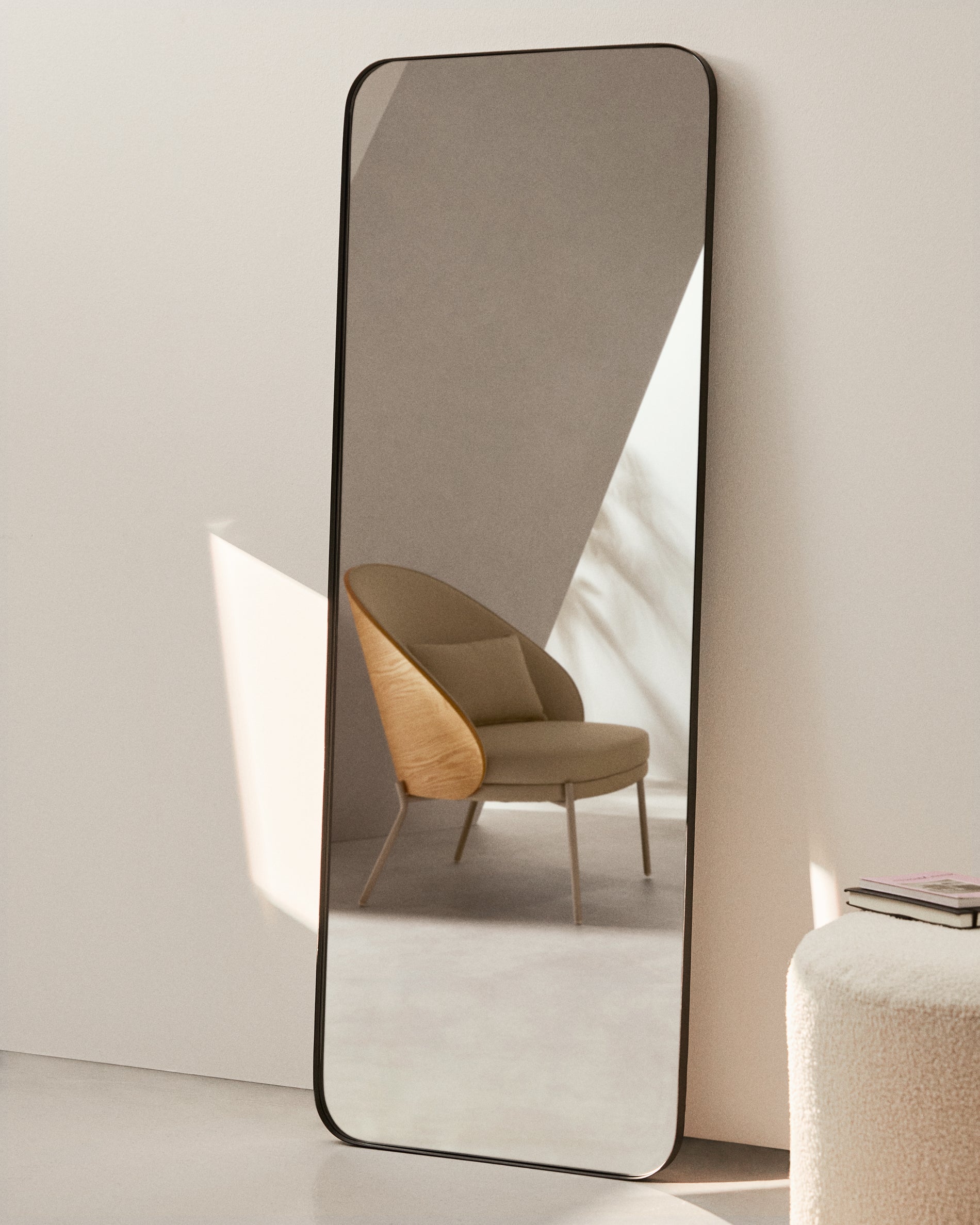 Marco black metal mirror 30 x 100cm - Lifestyle