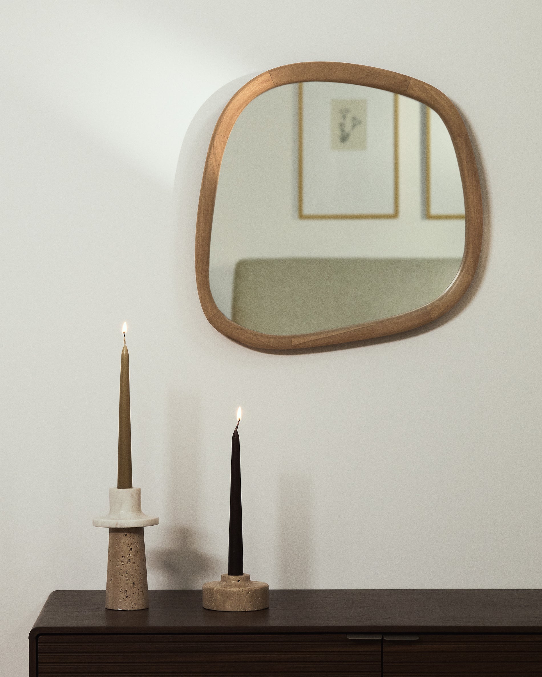 Alura teak wood mirror 45,5 x 47 cm FSC 100% - Lifestyle