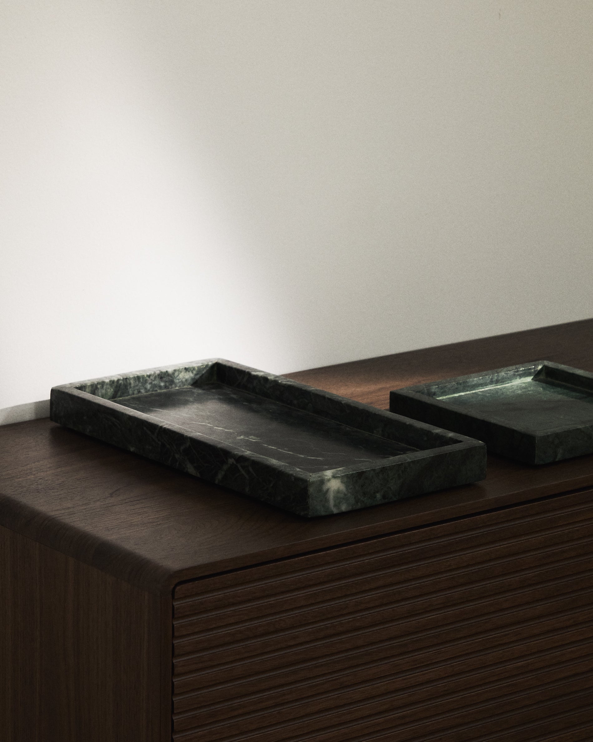 Serela tray in green marble 18 x 18 cm - Lifestyle