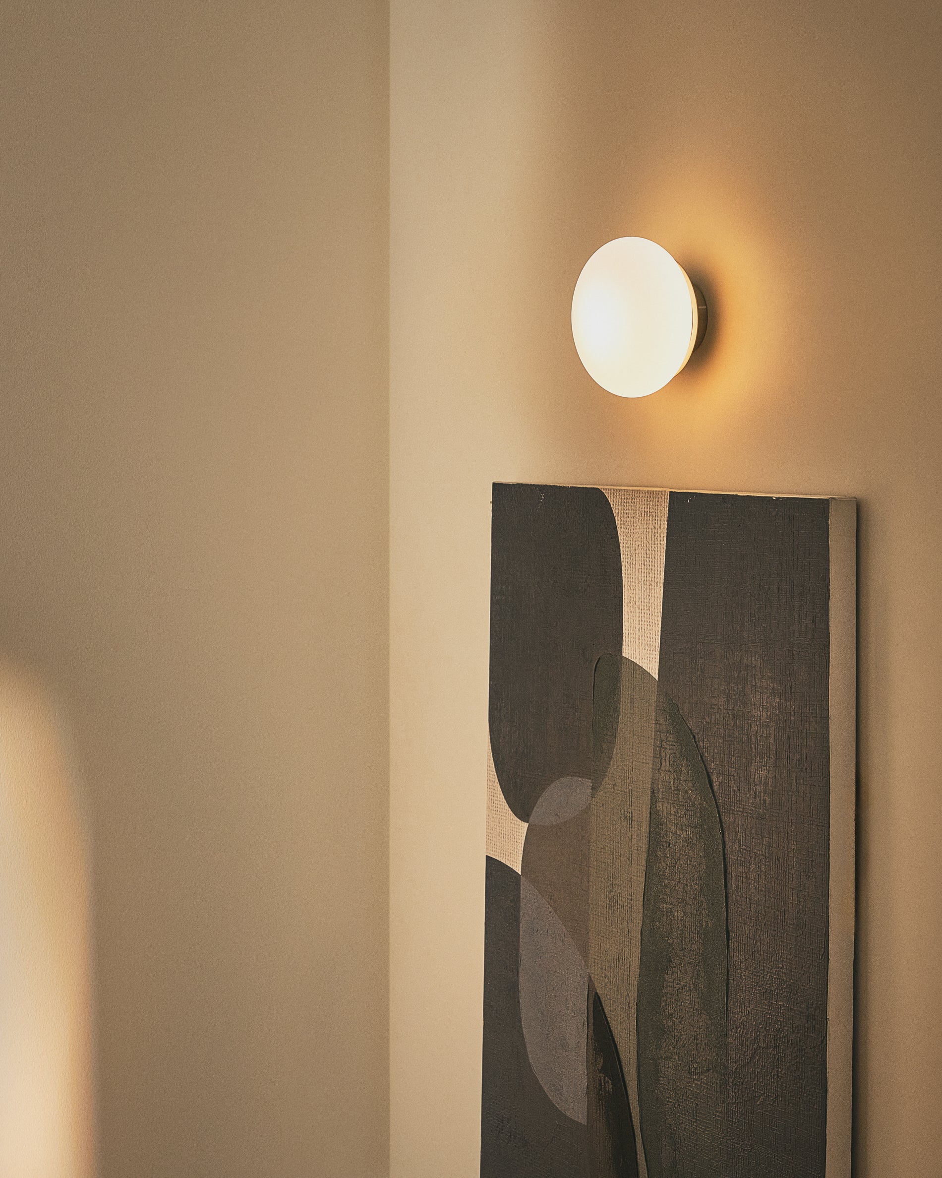Bamila wall lamp in smoked glass and nickel Ø15cm - Lifestyle