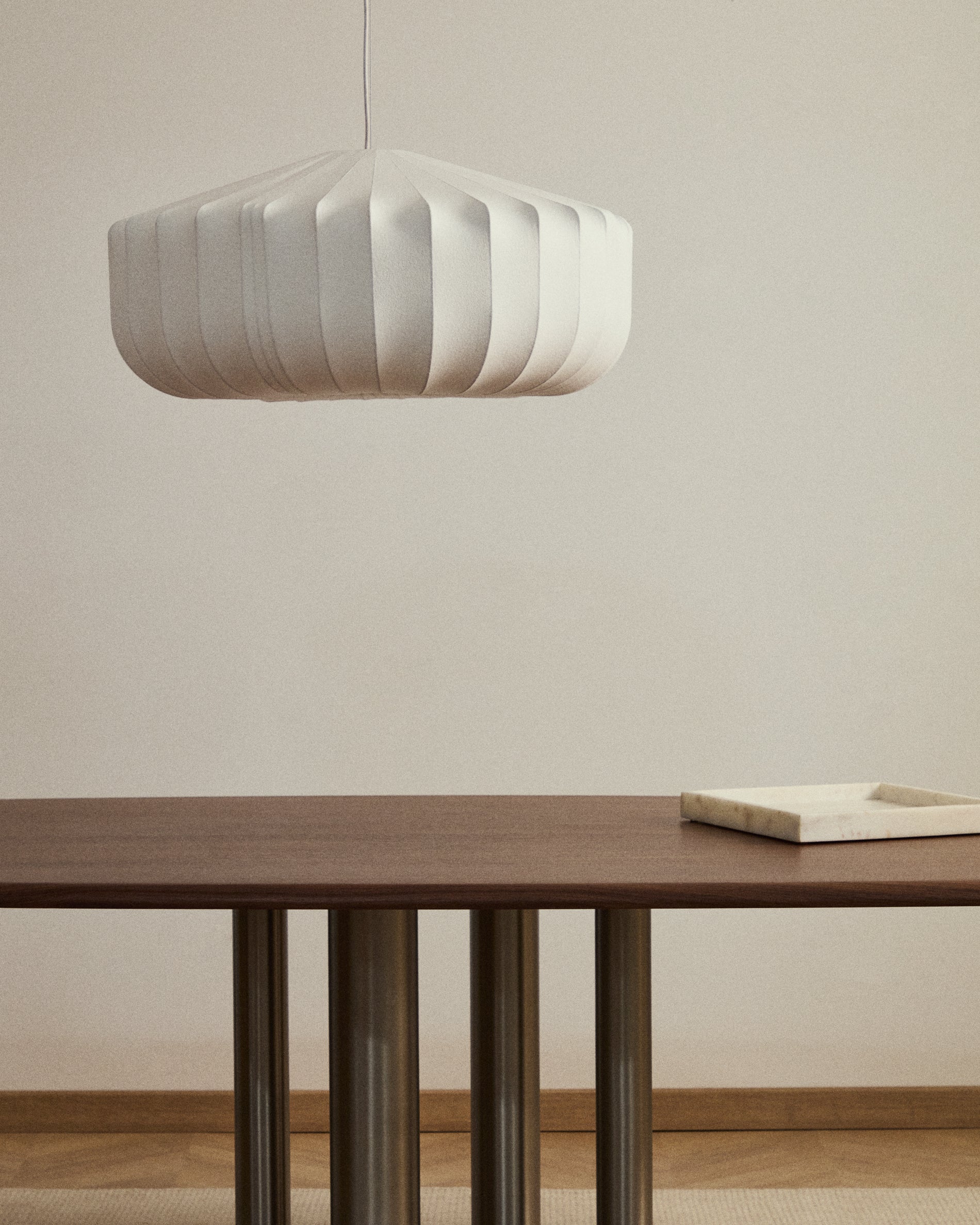 Somar ceiling lamp made with synthetic fibres and steel rods Ø76cm - Lifestyle