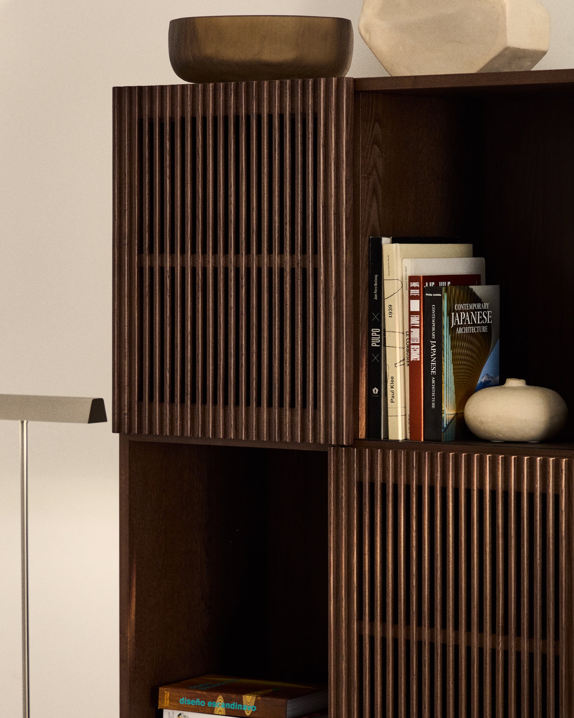 Beyla shelf unit in ash veneer and solid ash wood with walnut finish 84.5 x 170cm FSC 100% - Lifestyle