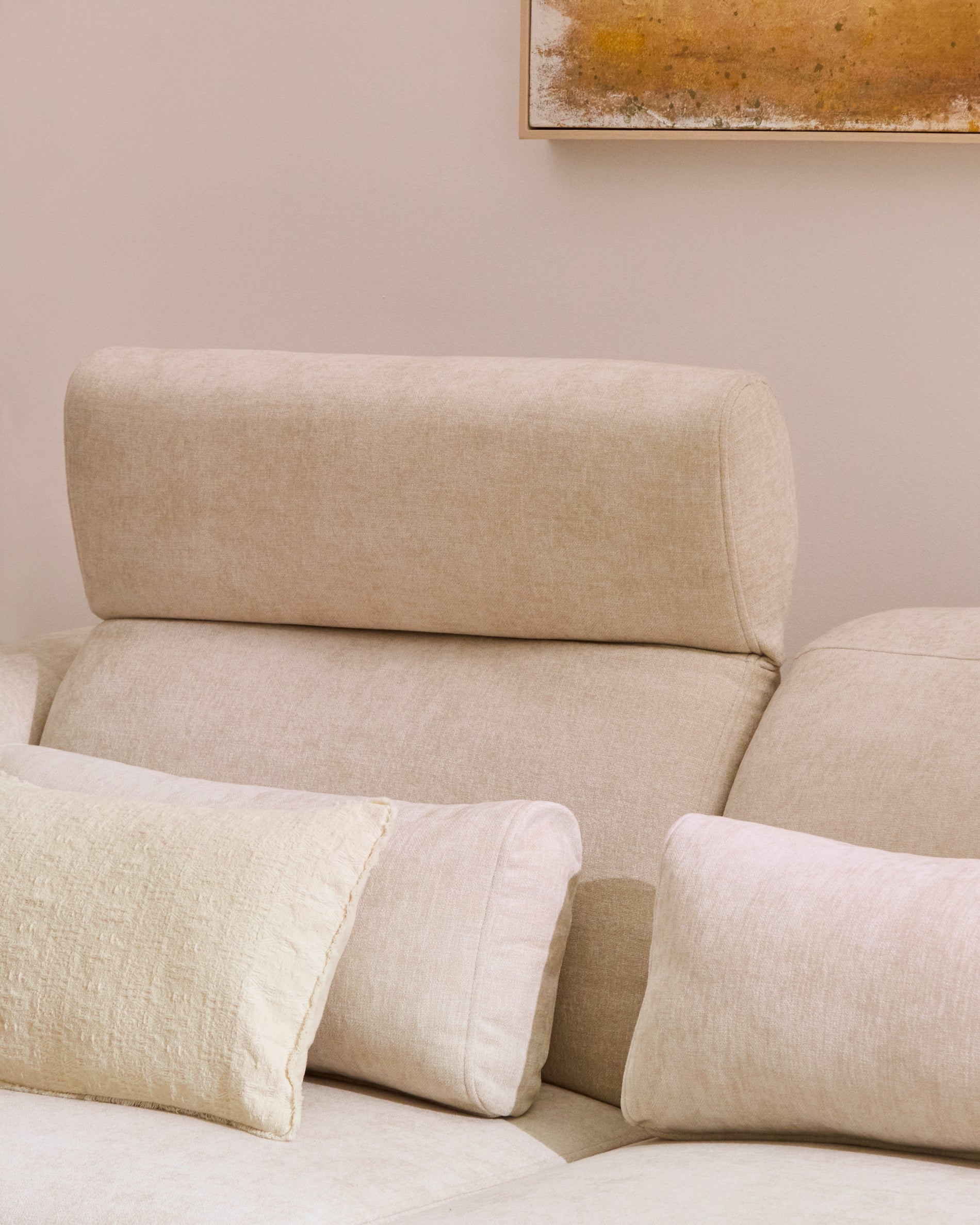 Lares 3-seater sofa with motorised sliding seats and reclining headrest in beige chenille 255cm - Lifestyle