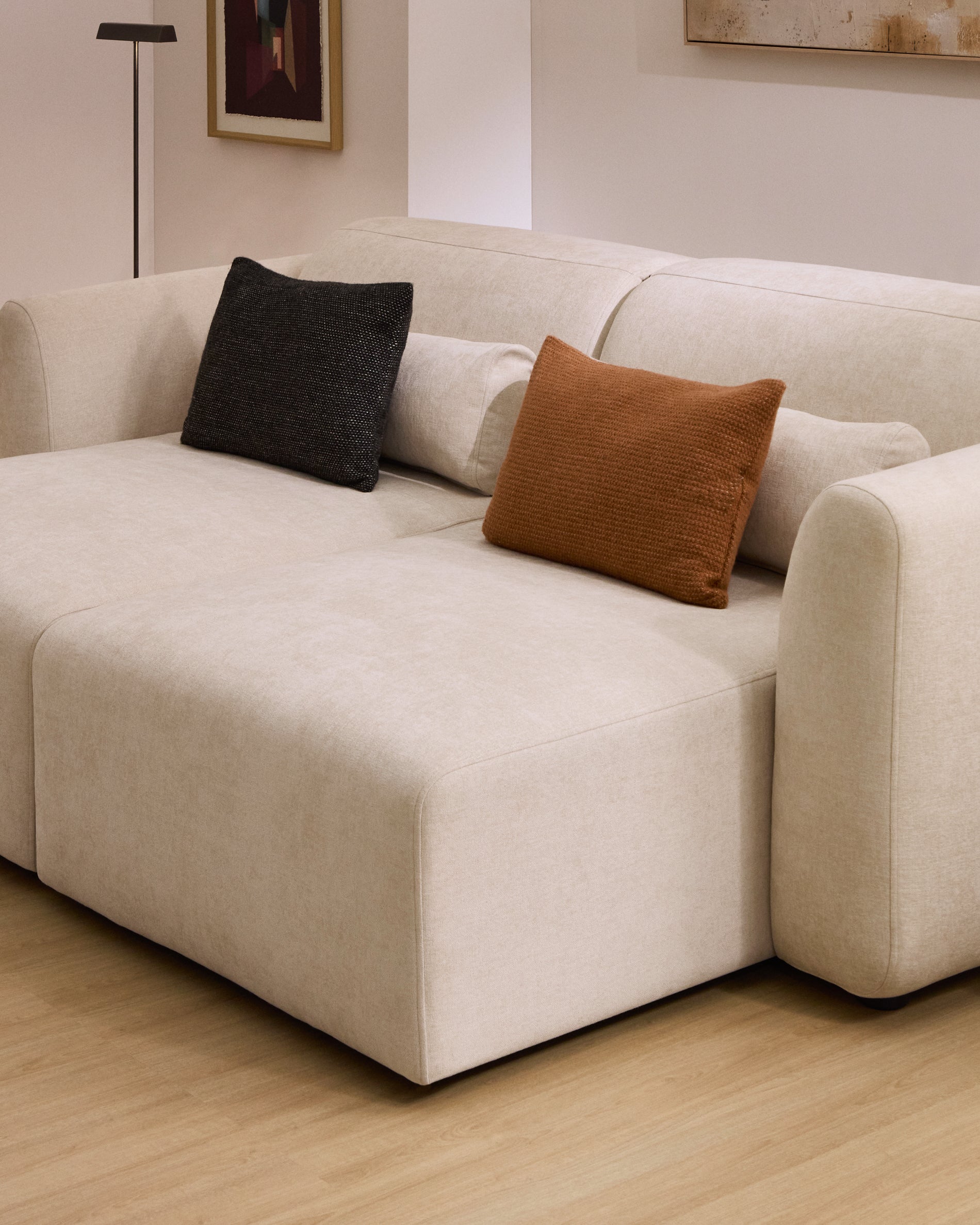 Lares 3-seater sofa with motorised sliding seats and reclining headrest in beige chenille 240cm - Lifestyle