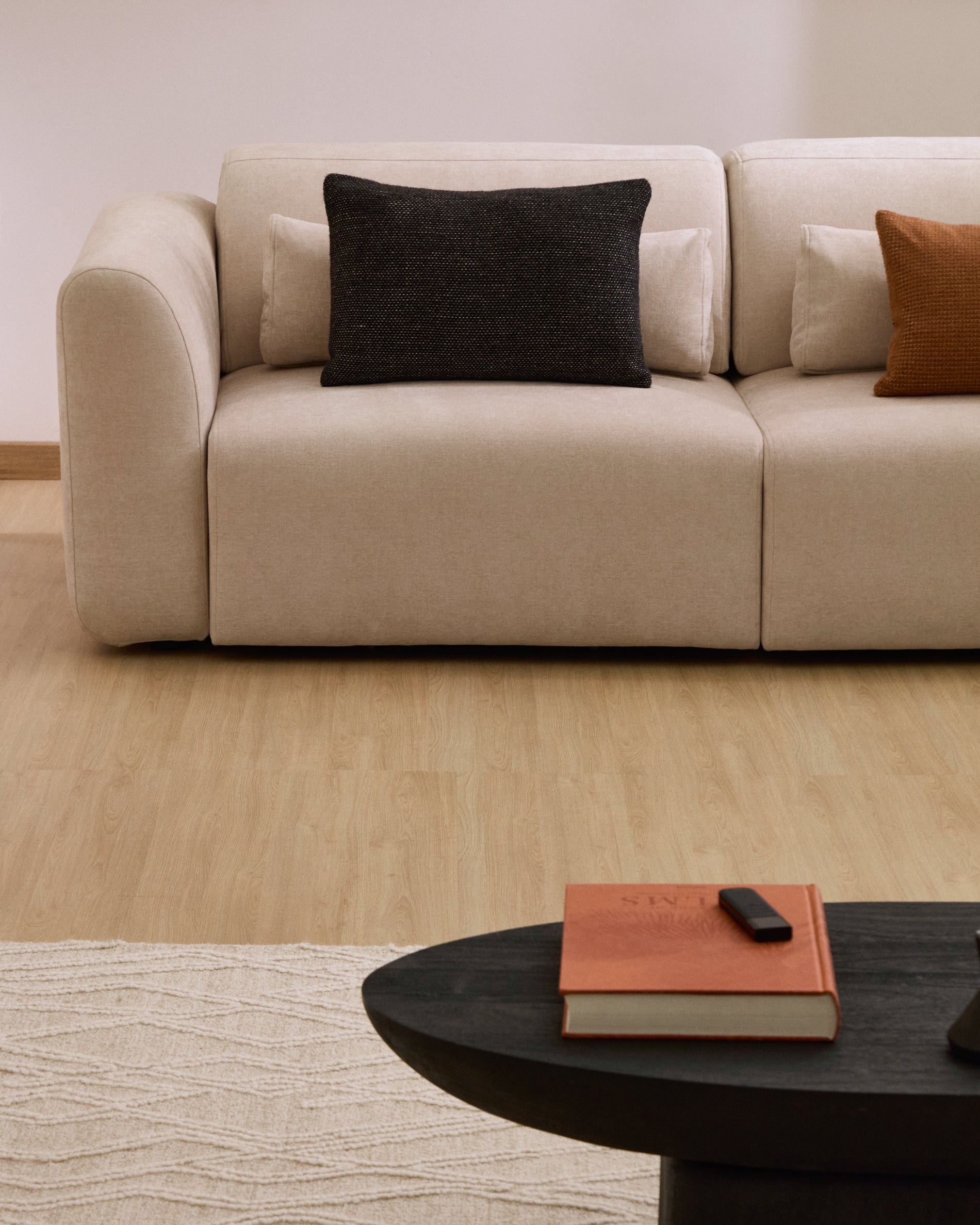 Lares 3-seater sofa with motorised sliding seats and reclining headrest in beige chenille 240cm - Lifestyle