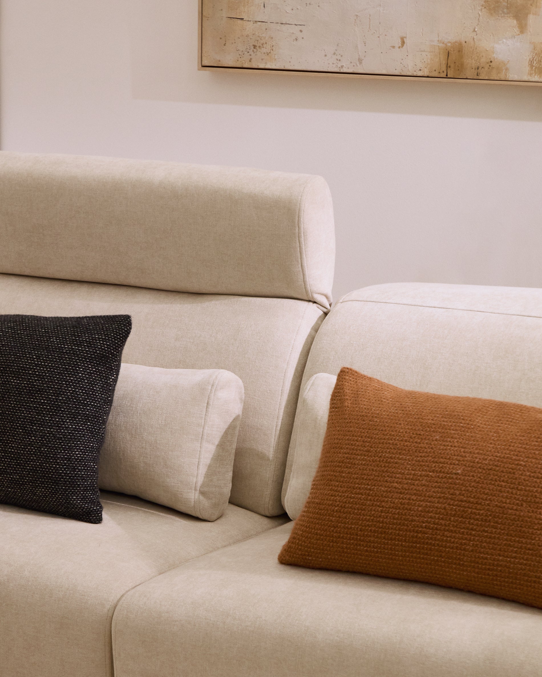 Lares 3-seater sofa with motorised sliding seats and reclining headrest in beige chenille 240cm - Lifestyle