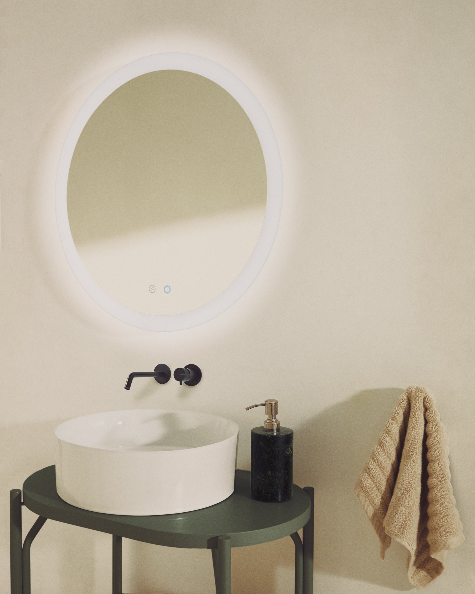 Mervi round bathroom mirror with LED light and anti-fog Ø 80cm - Lifestyle