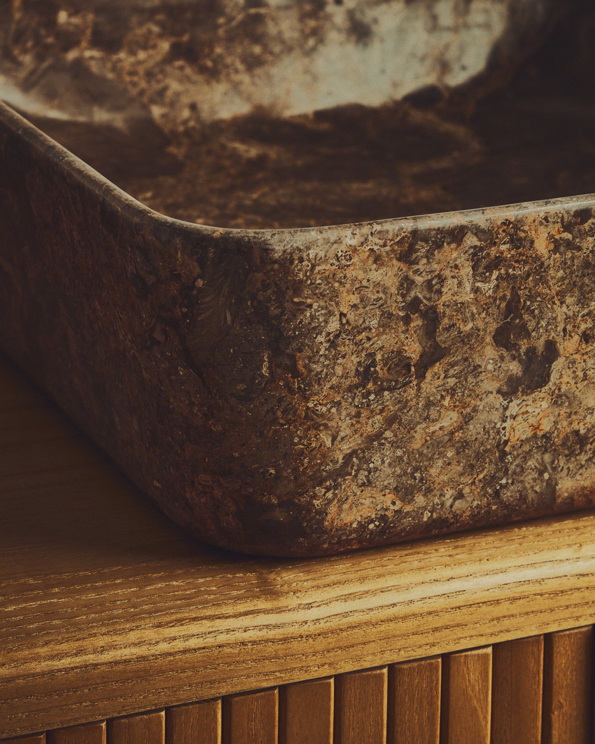 Darnen grey marble countertop washbasin 40 x 40cm - Lifestyle