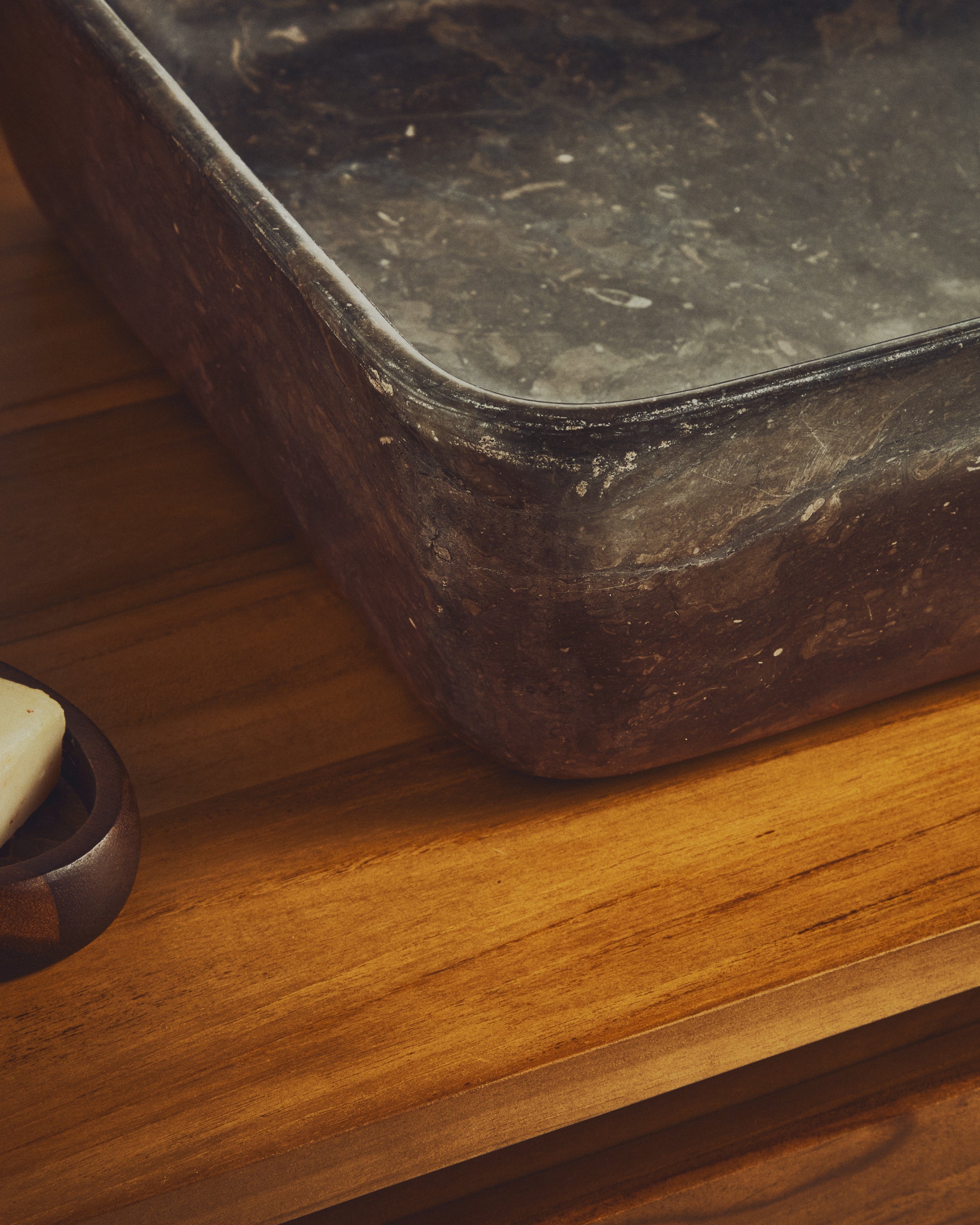 Darnen grey marble countertop washbasin 55 x 35cm - Lifestyle
