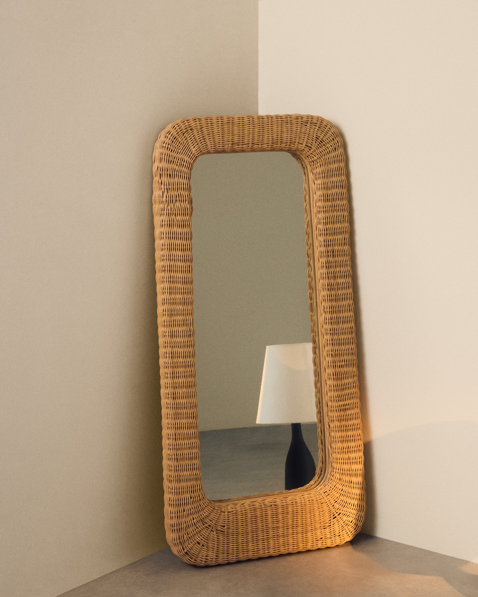 Zilna rattan mirror 58 x 120 cm - Lifestyle