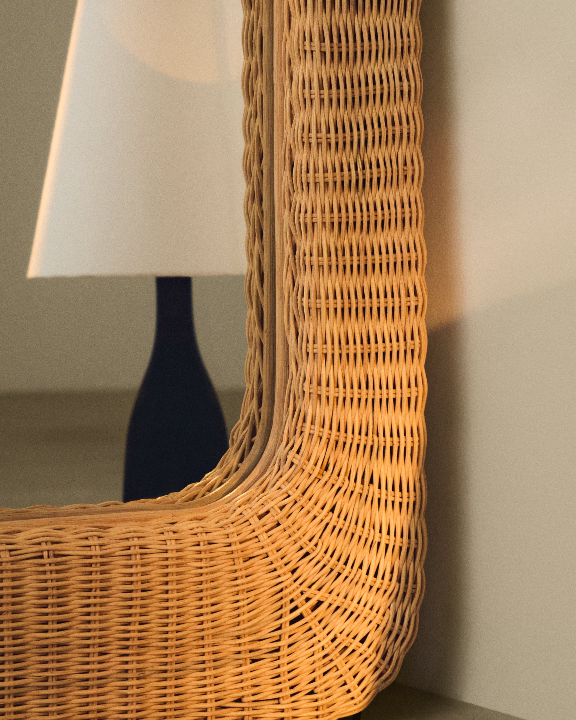 Zilna rattan mirror 58 x 120 cm - Lifestyle