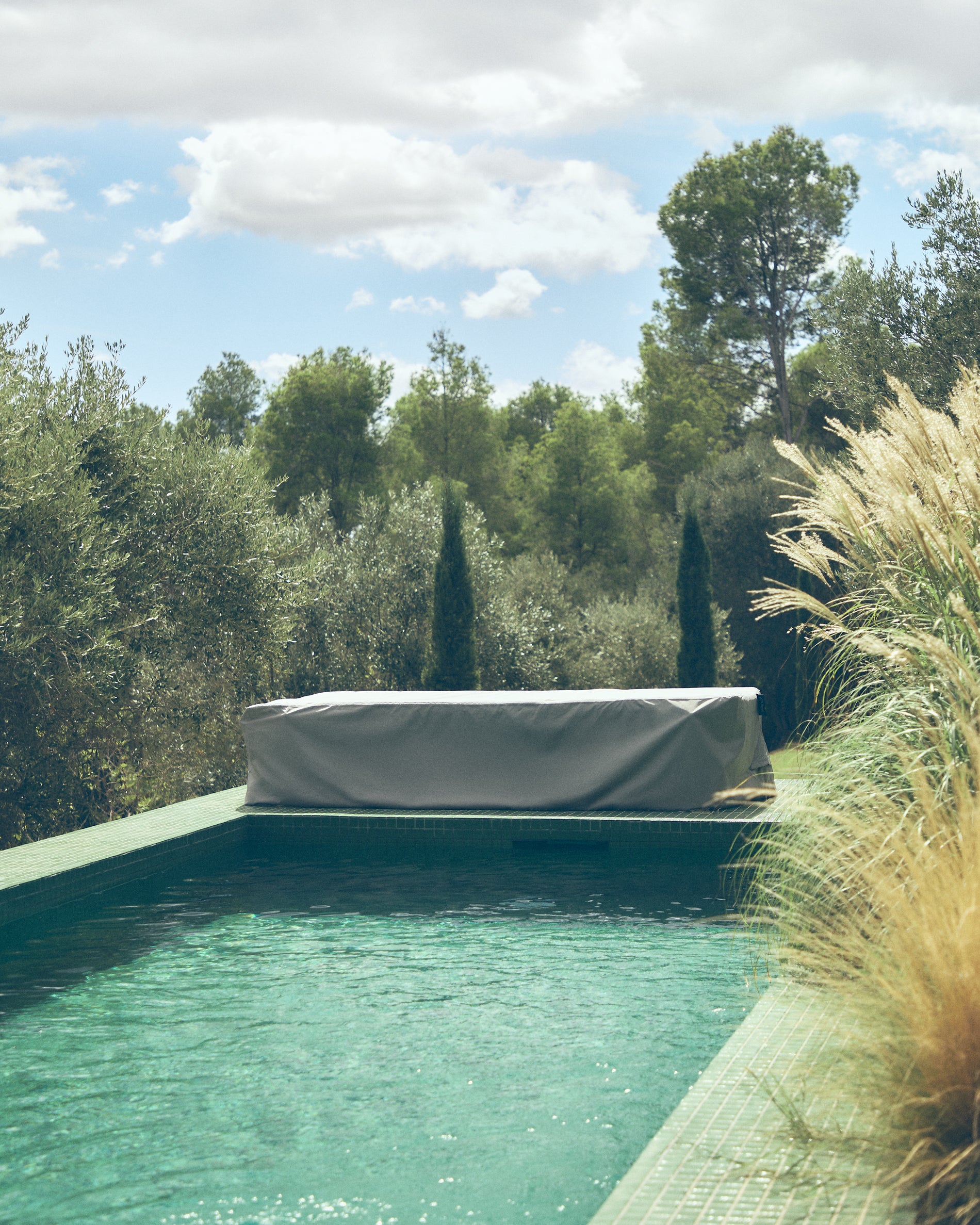 Iria protective cover for outdoor loungers max. 75 x 205 cm - Lifestyle