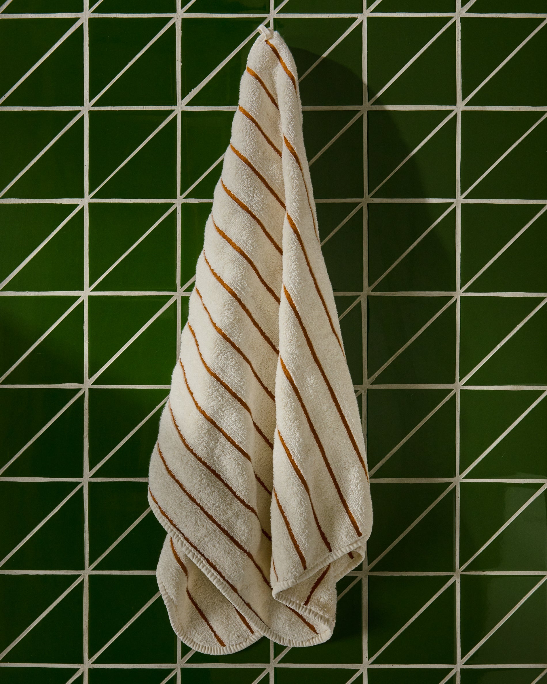 A26S001_002